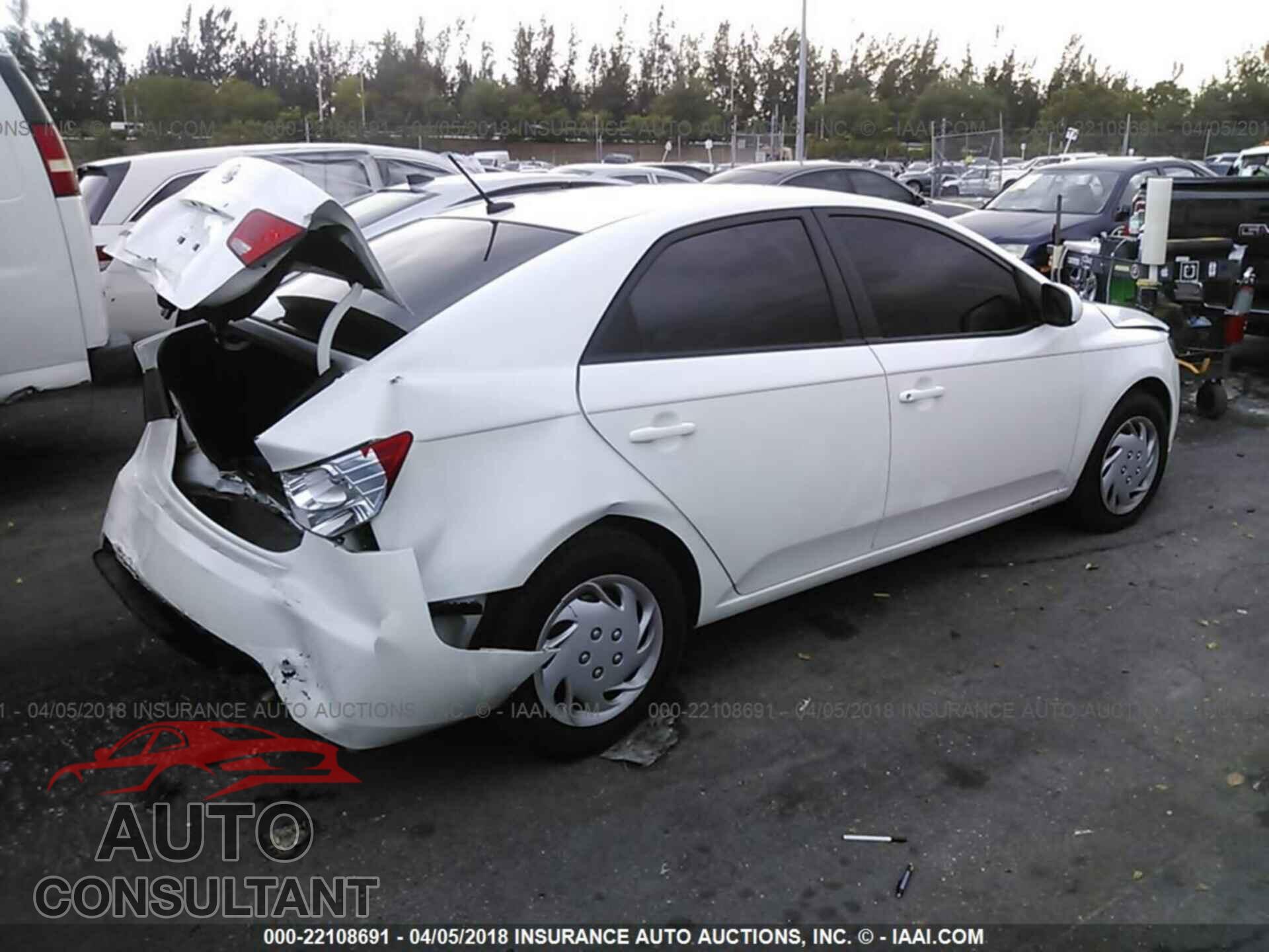 Kia Forte 2013 - KNAFT4A28D5709029