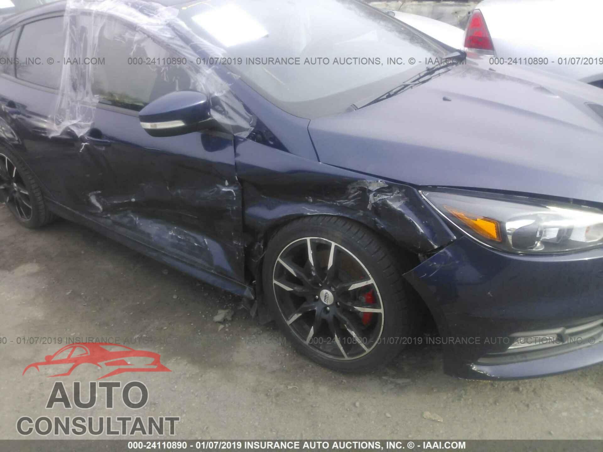 FORD FOCUS 2017 - 1FADP3L9XHL338613