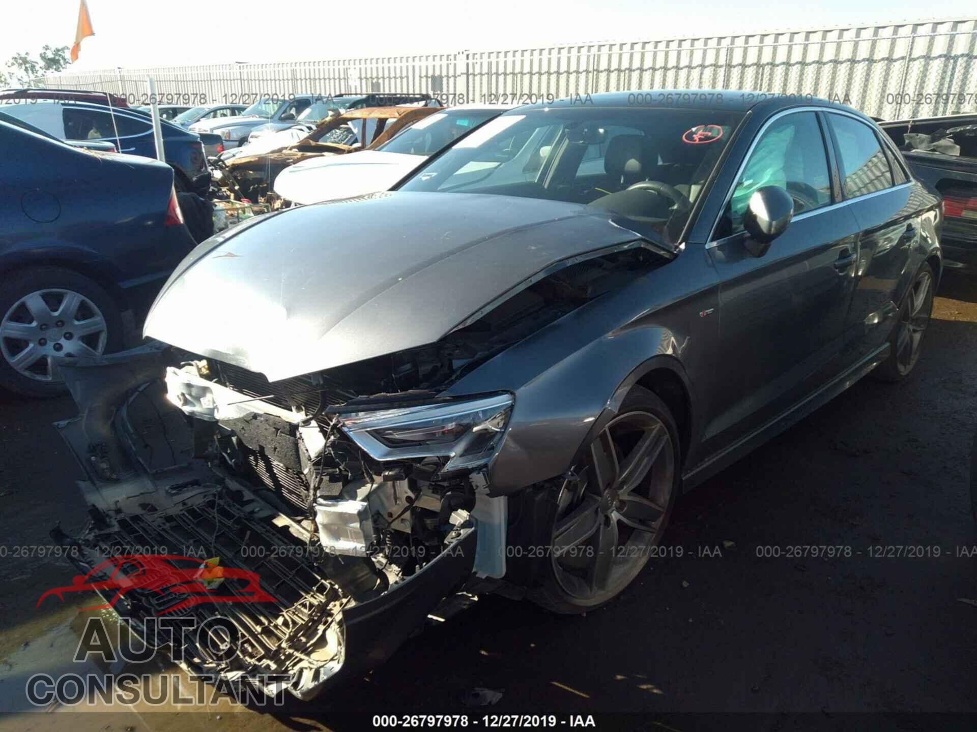 Audi A3 2018 - WAUGUGFF8J1044702