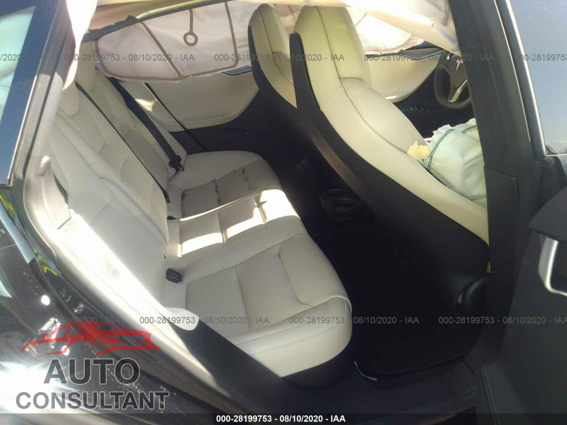 TESLA MODEL S 2020 - 5YJSA1E28LF361004