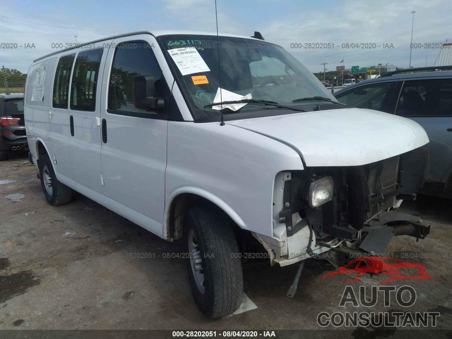 CHEVROLET EXPRESS CARGO VAN 2017 - 1GCWGAFF1H1339881