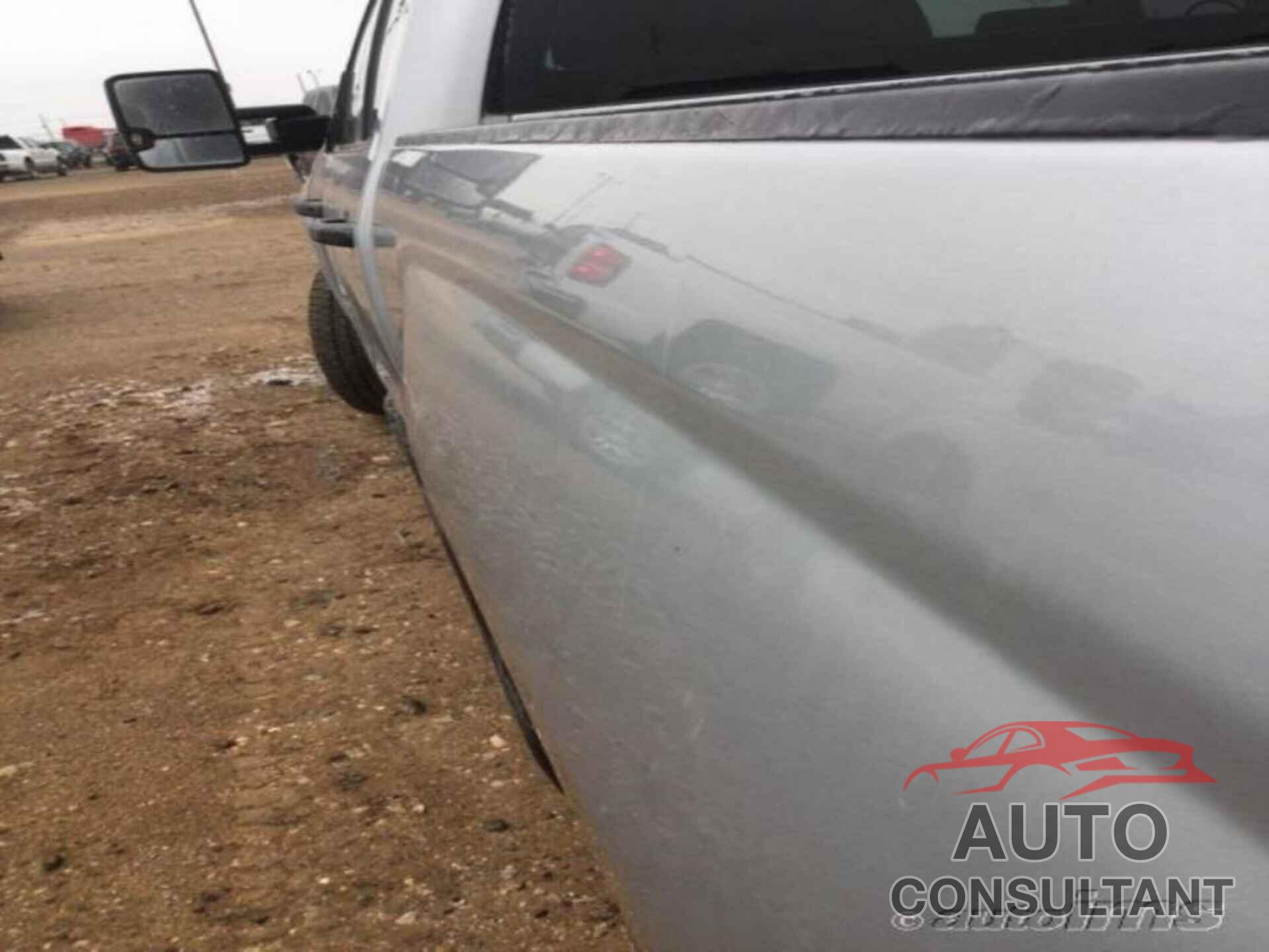 CHEVROLET SILVERADO 1500 2017 - 1GCVKNEC0HZ274810