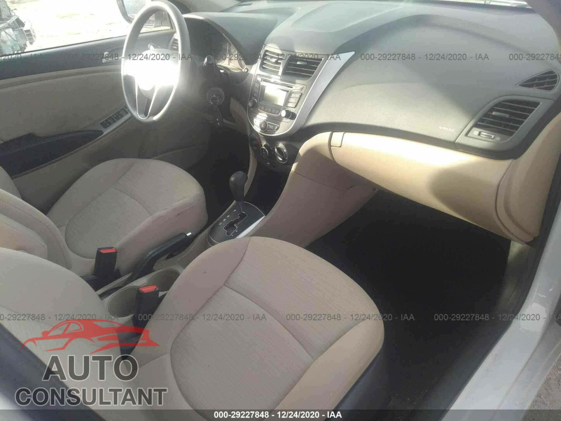 HYUNDAI ACCENT 2017 - KMHCT4AE8HU362549