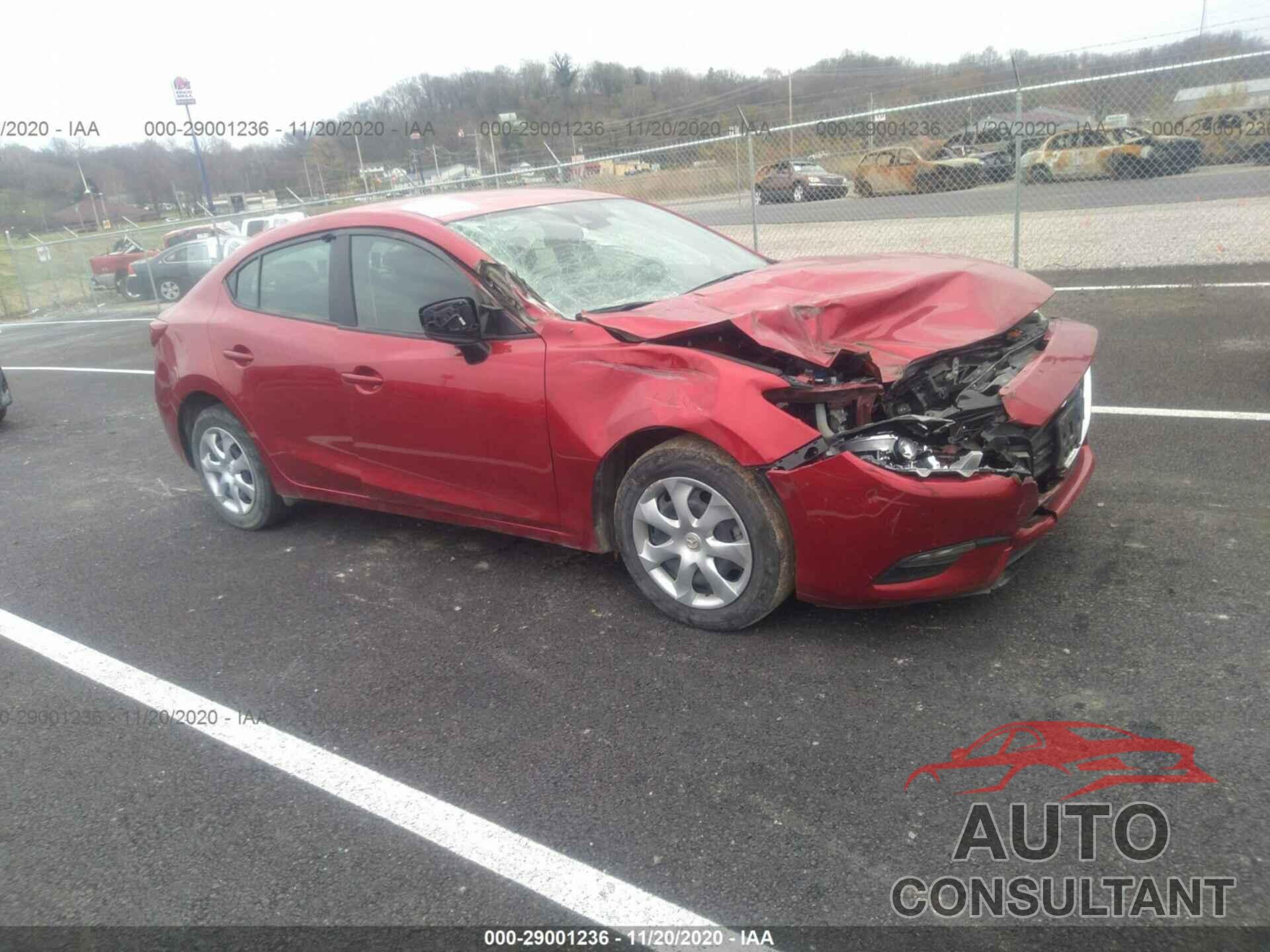 MAZDA MAZDA3 4-DOOR 2018 - 3MZBN1U78JM219503