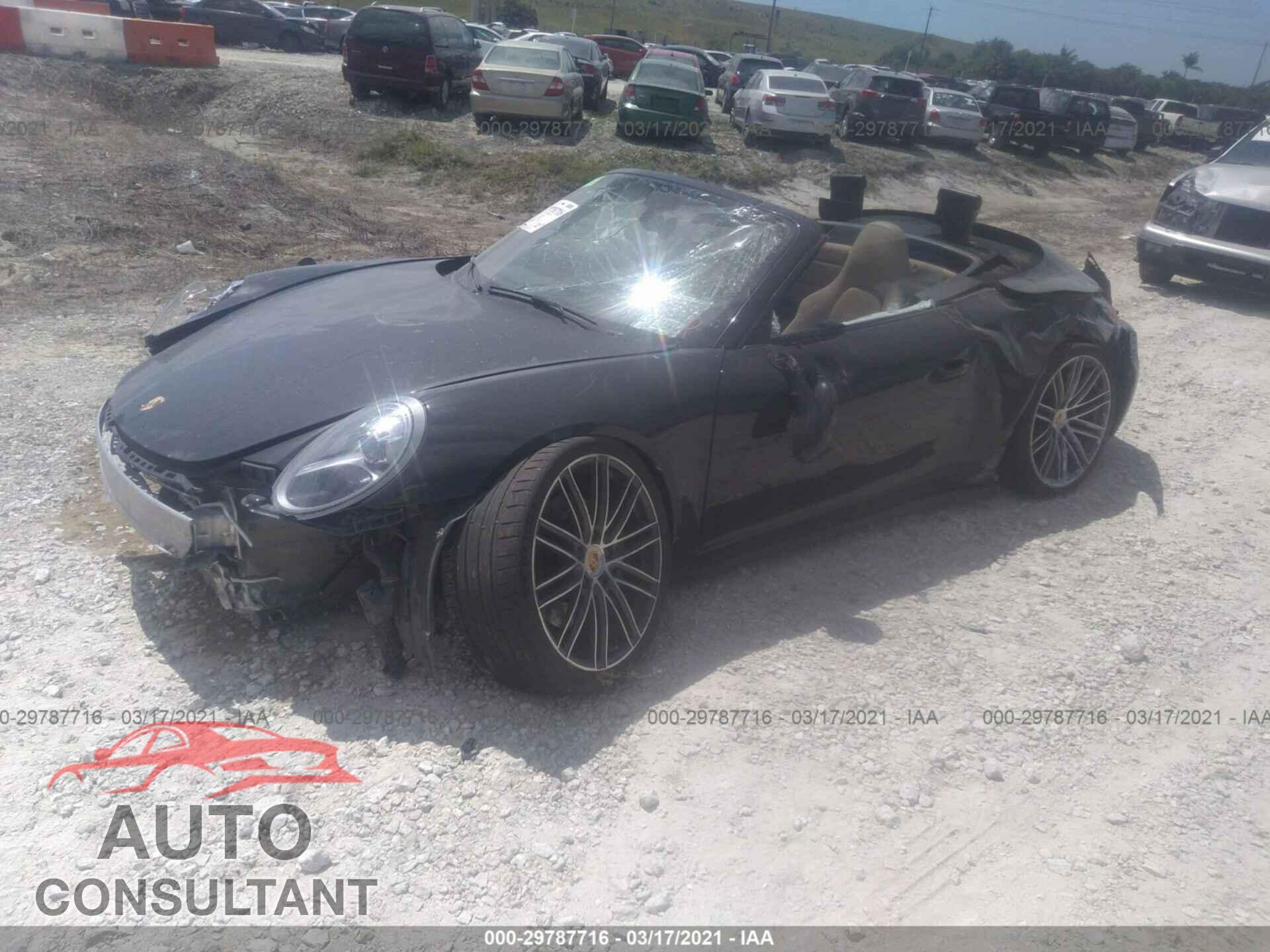 PORSCHE 911 2018 - WP0CB2A94JS147816