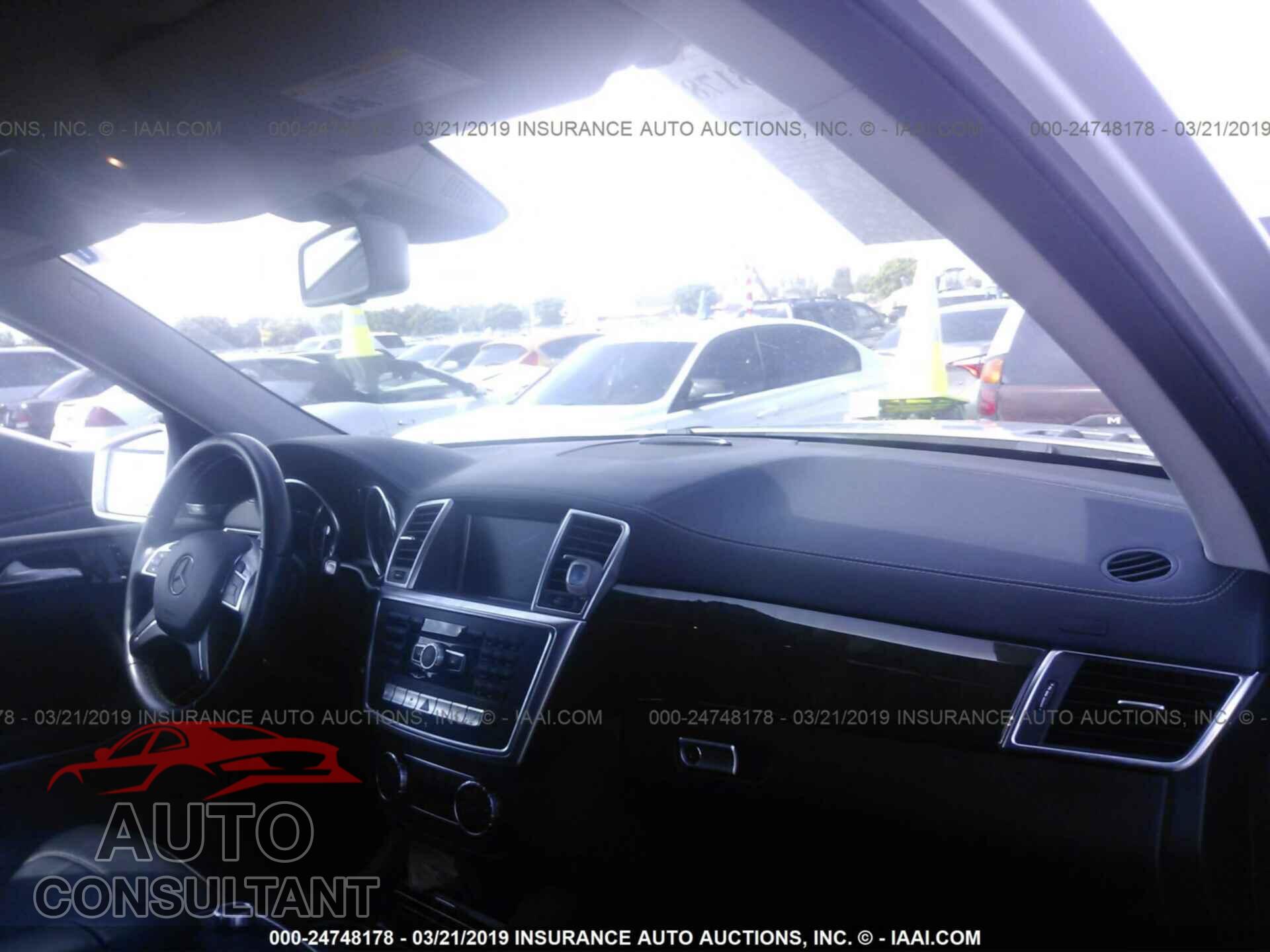 MERCEDES-BENZ GL 2014 - 4JGDF2EE2EA418928