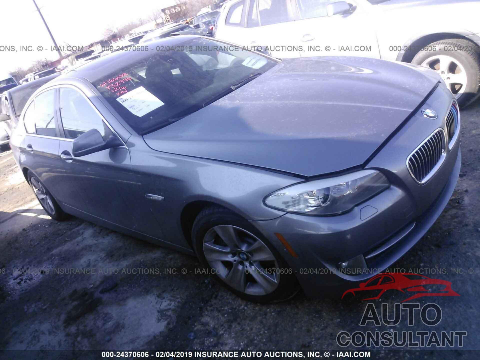 BMW 528 2013 - WBAXG5C50DDY32996