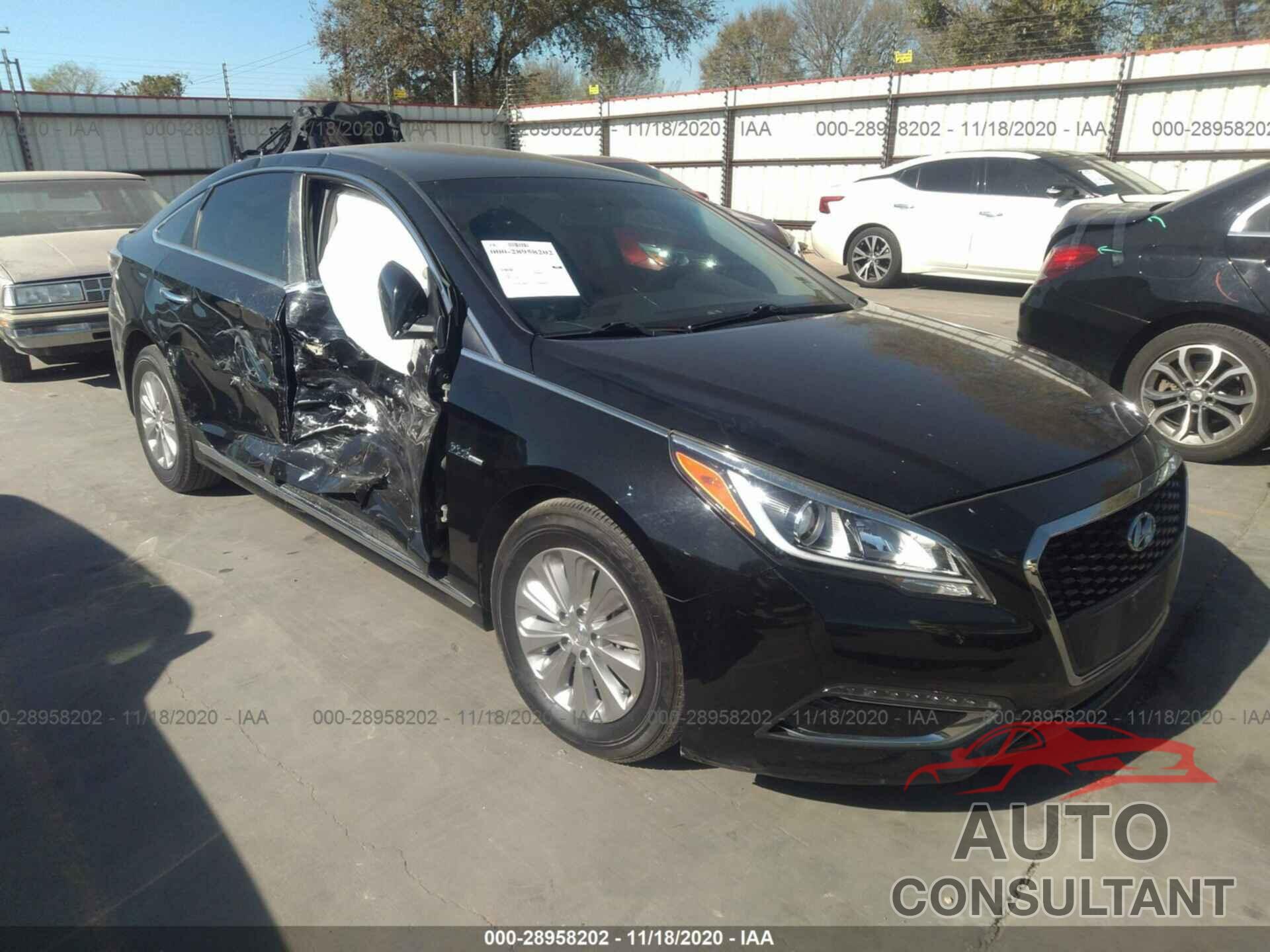 HYUNDAI SONATA HYBRID 2017 - KMHE24L38HA061367