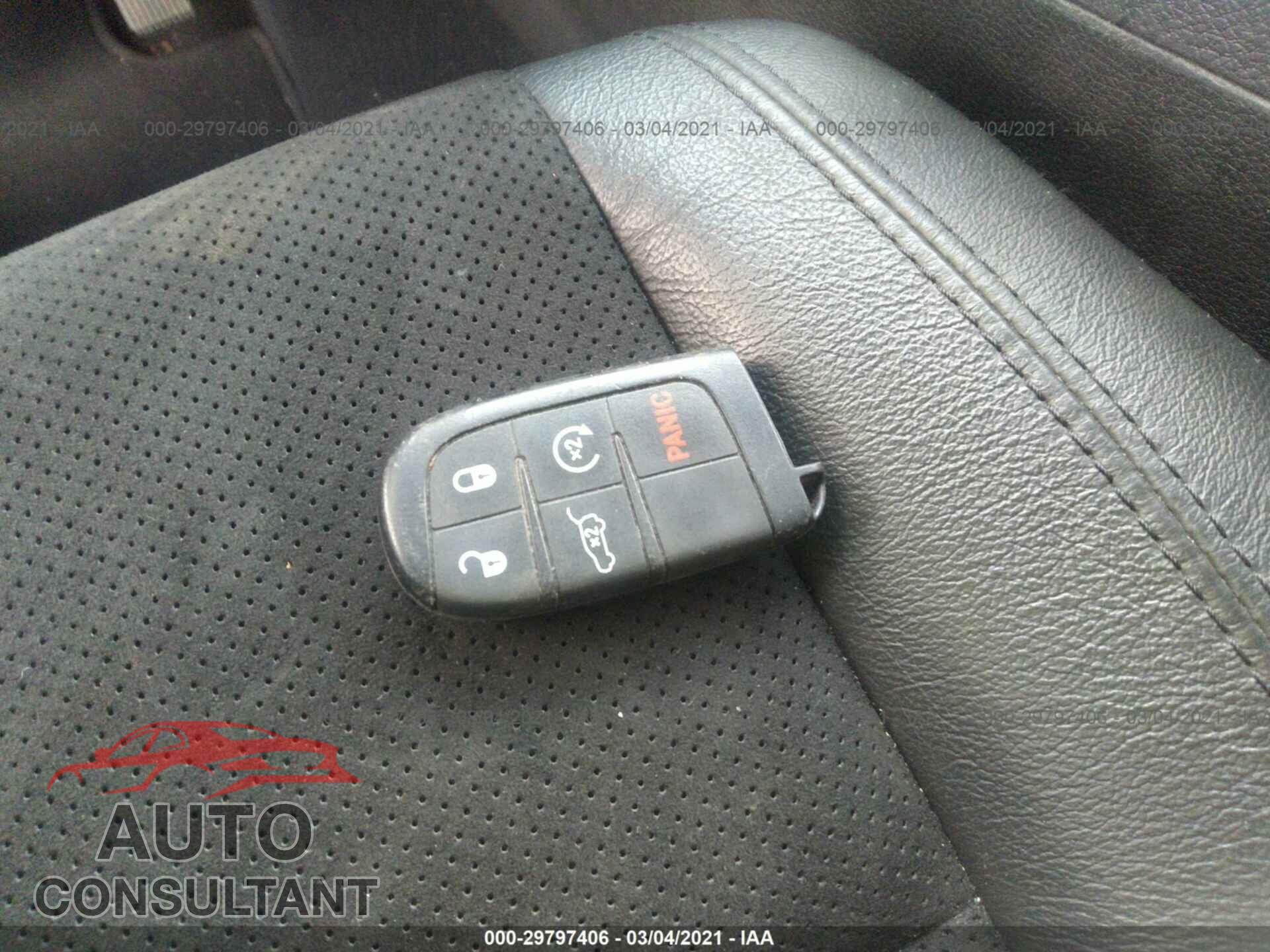 DODGE DURANGO 2019 - 1C4RDJDG6KC744034