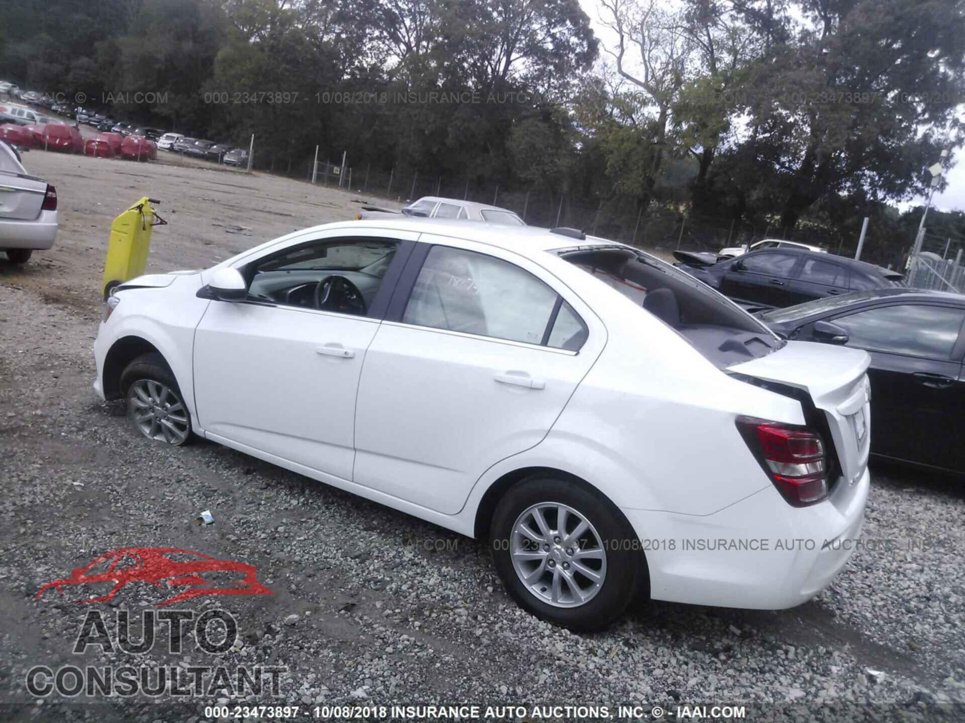 CHEVROLET SONIC 2017 - 3C4PDCAB5LT260521