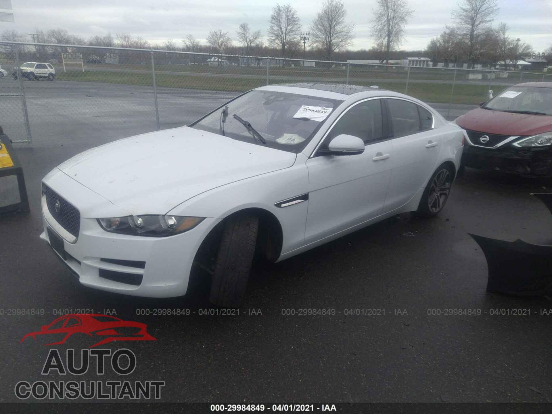 JAGUAR XE 2017 - SAJAJ4BV4HCP11875