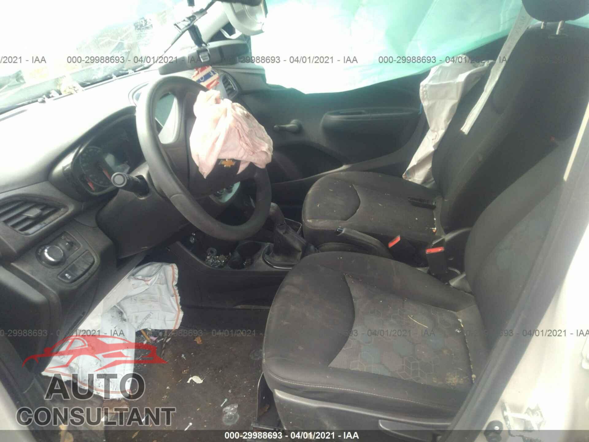 CHEVROLET SPARK 2017 - KL8CA6SA3HC710757