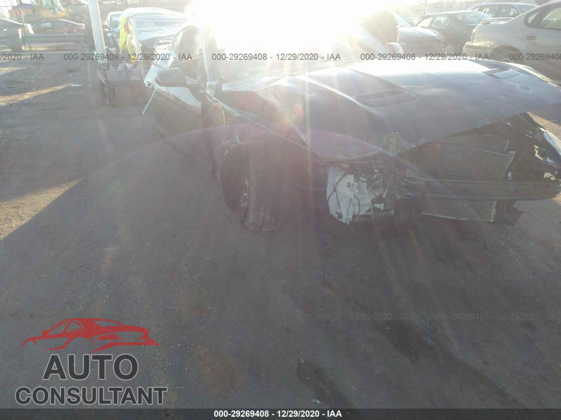 FORD MUSTANG 2019 - 1FA6P8CFXK5199736