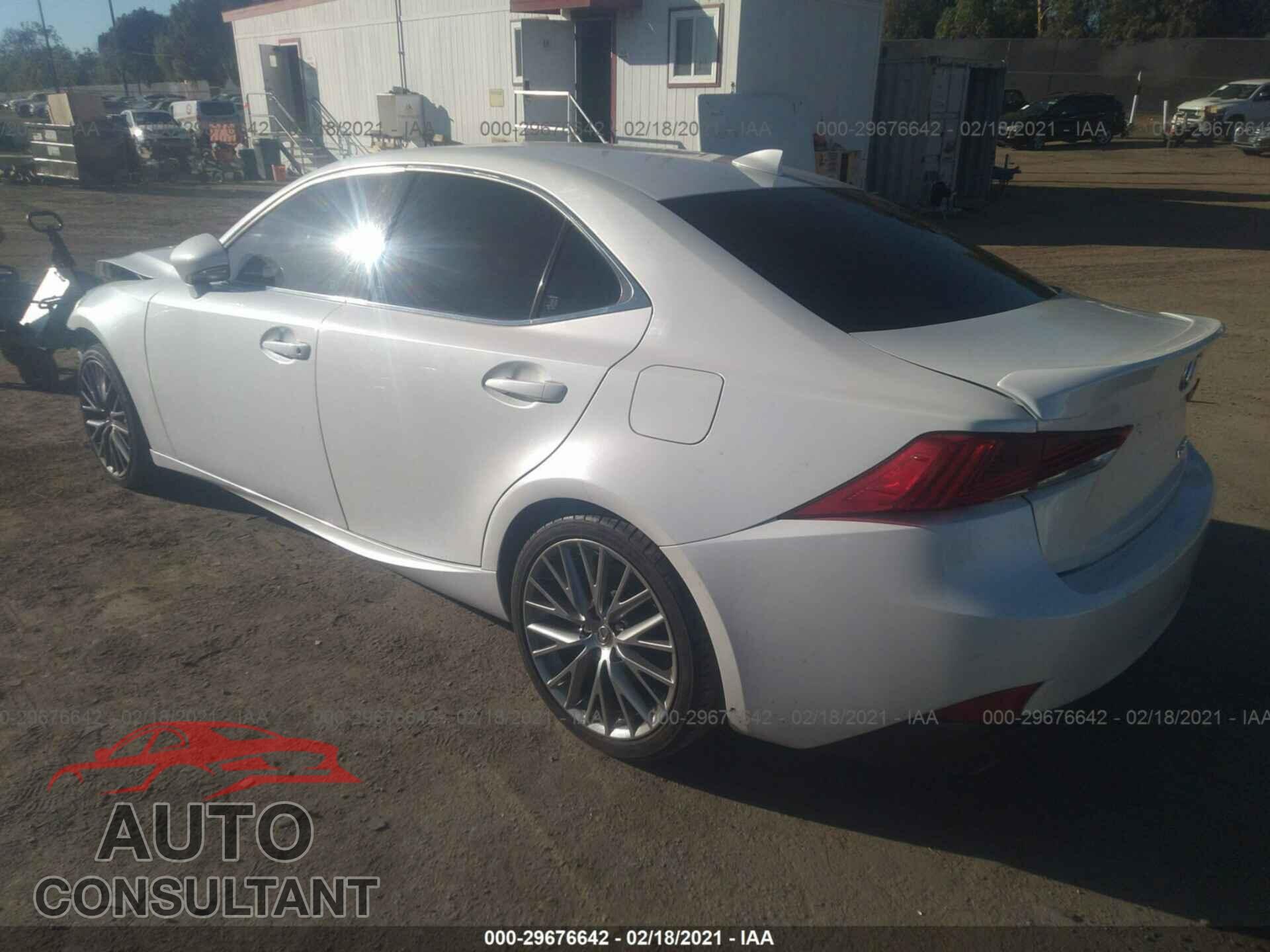 LEXUS IS 2017 - JTHBA1D20H5060381