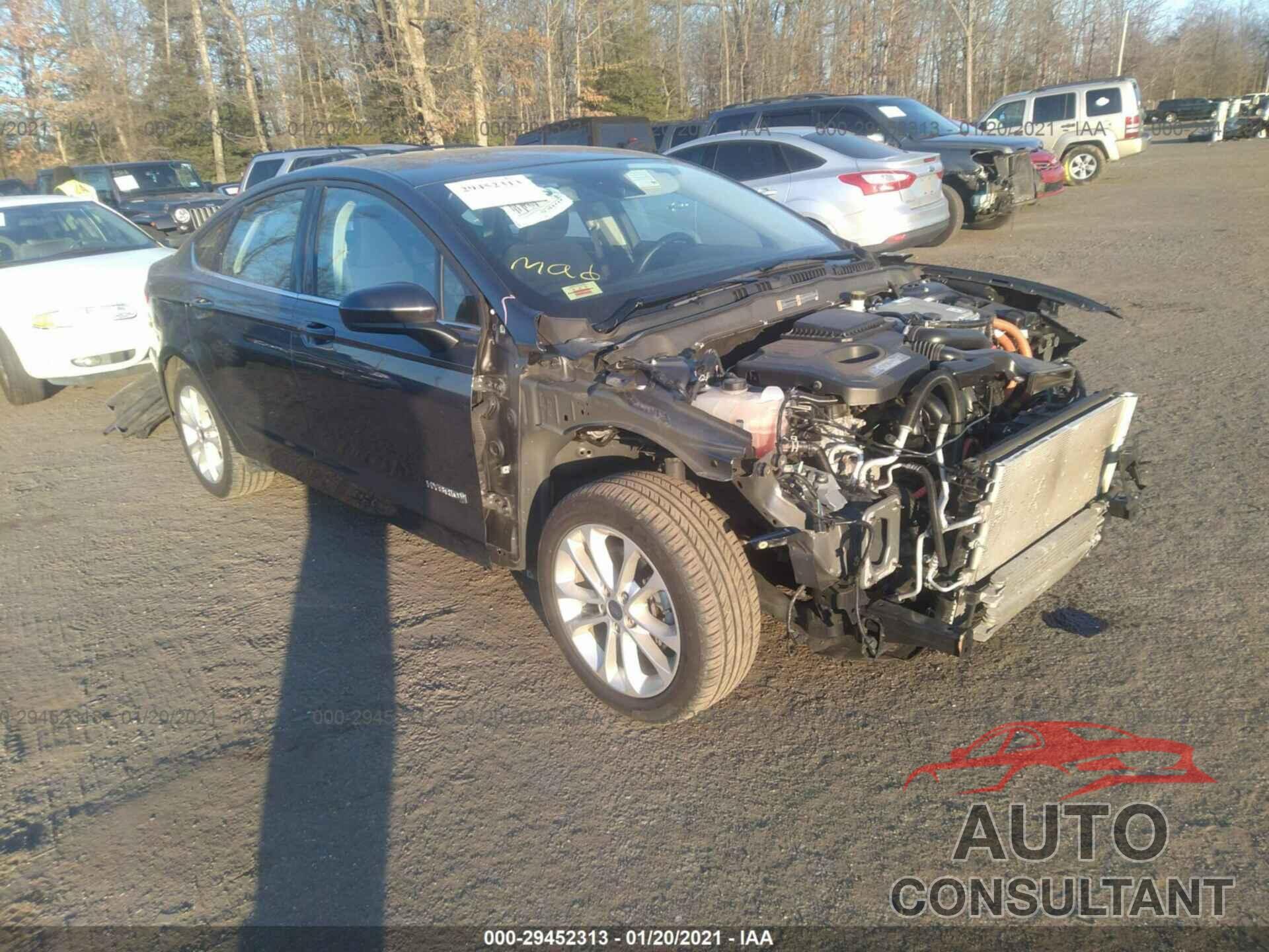 FORD FUSION HYBRID 2019 - 3FA6P0LU7KR137983