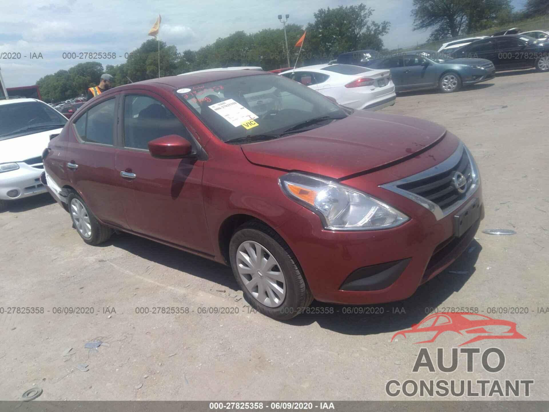 Nissan Versa 2018 - 3N1CN7AP1JL874982