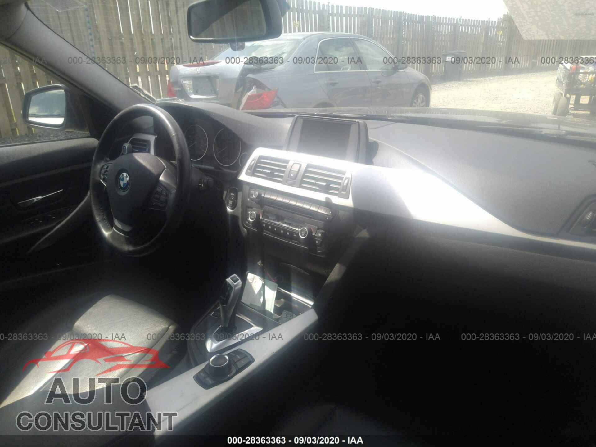 BMW 3 SERIES 2012 - WBA3A5C58CF341143