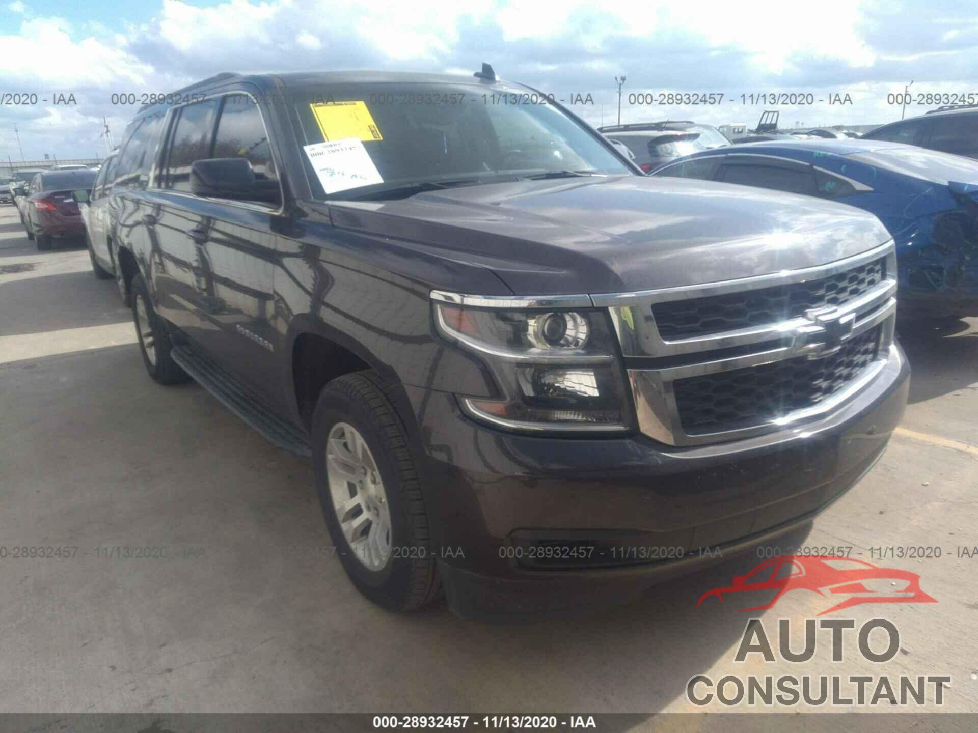 CHEVROLET SUBURBAN 2018 - 1GNSKHKC4JR154045