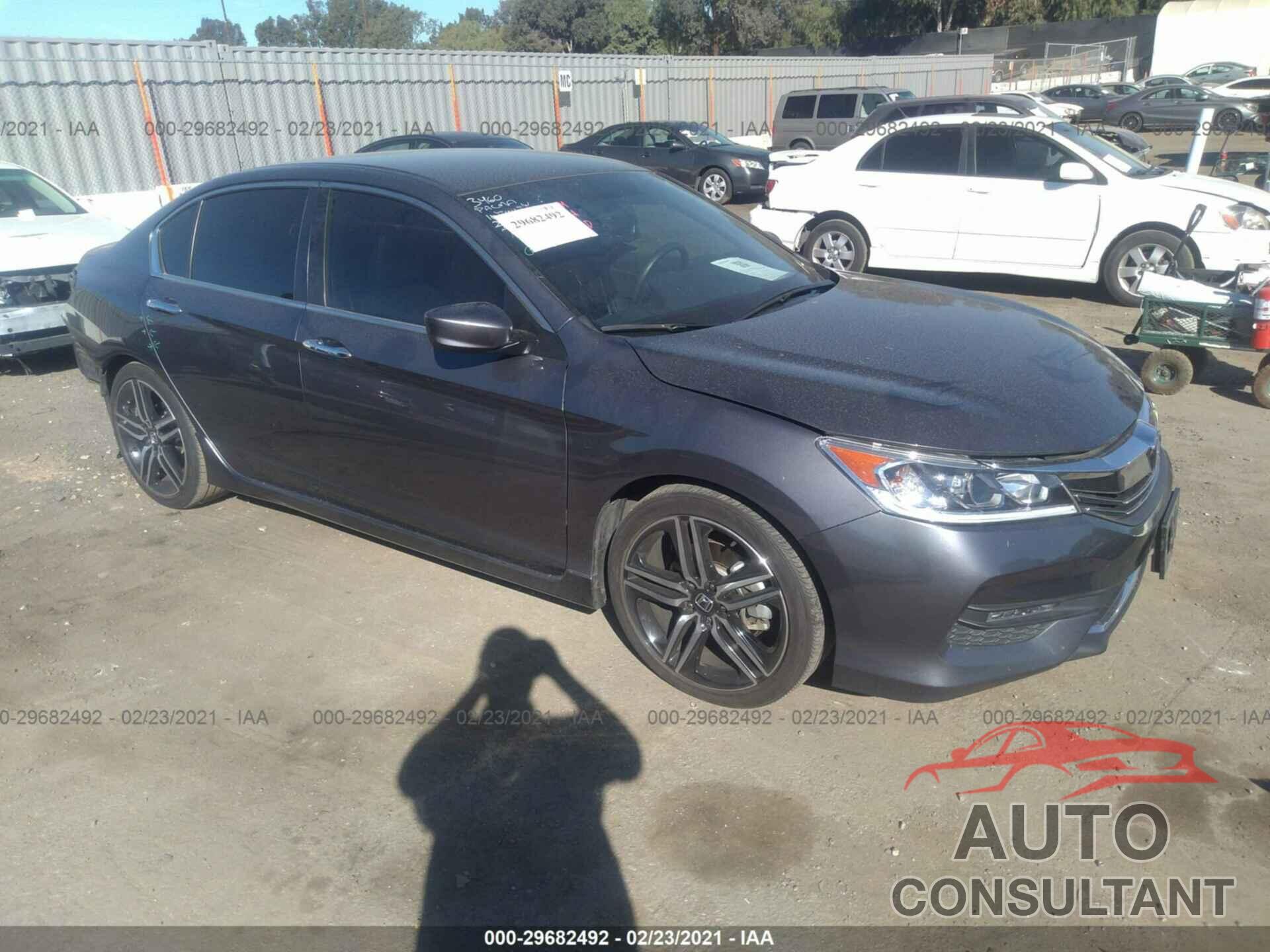 HONDA ACCORD SEDAN 2017 - 1HGCR2F58HA176948