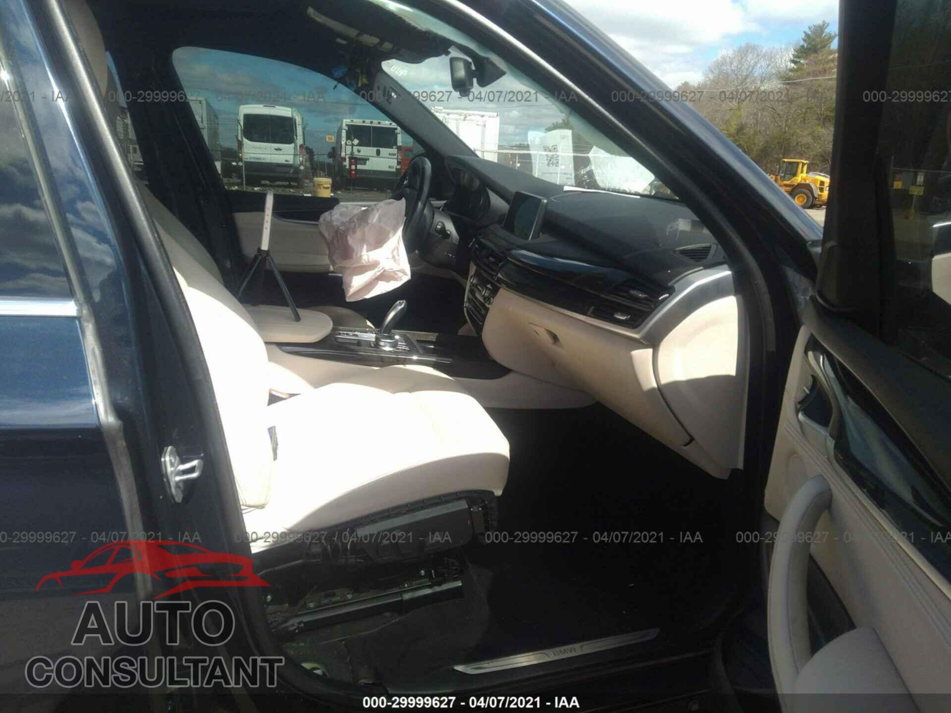BMW X5 2017 - 5UXKR0C34H0X77232