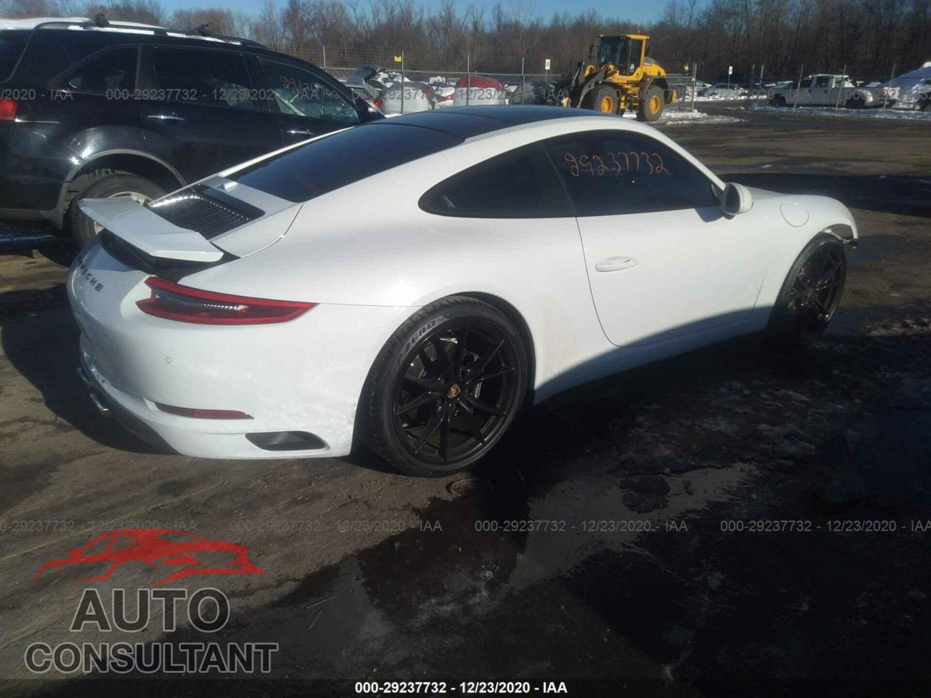 PORSCHE 911 2017 - WP0AA2A93HS106131