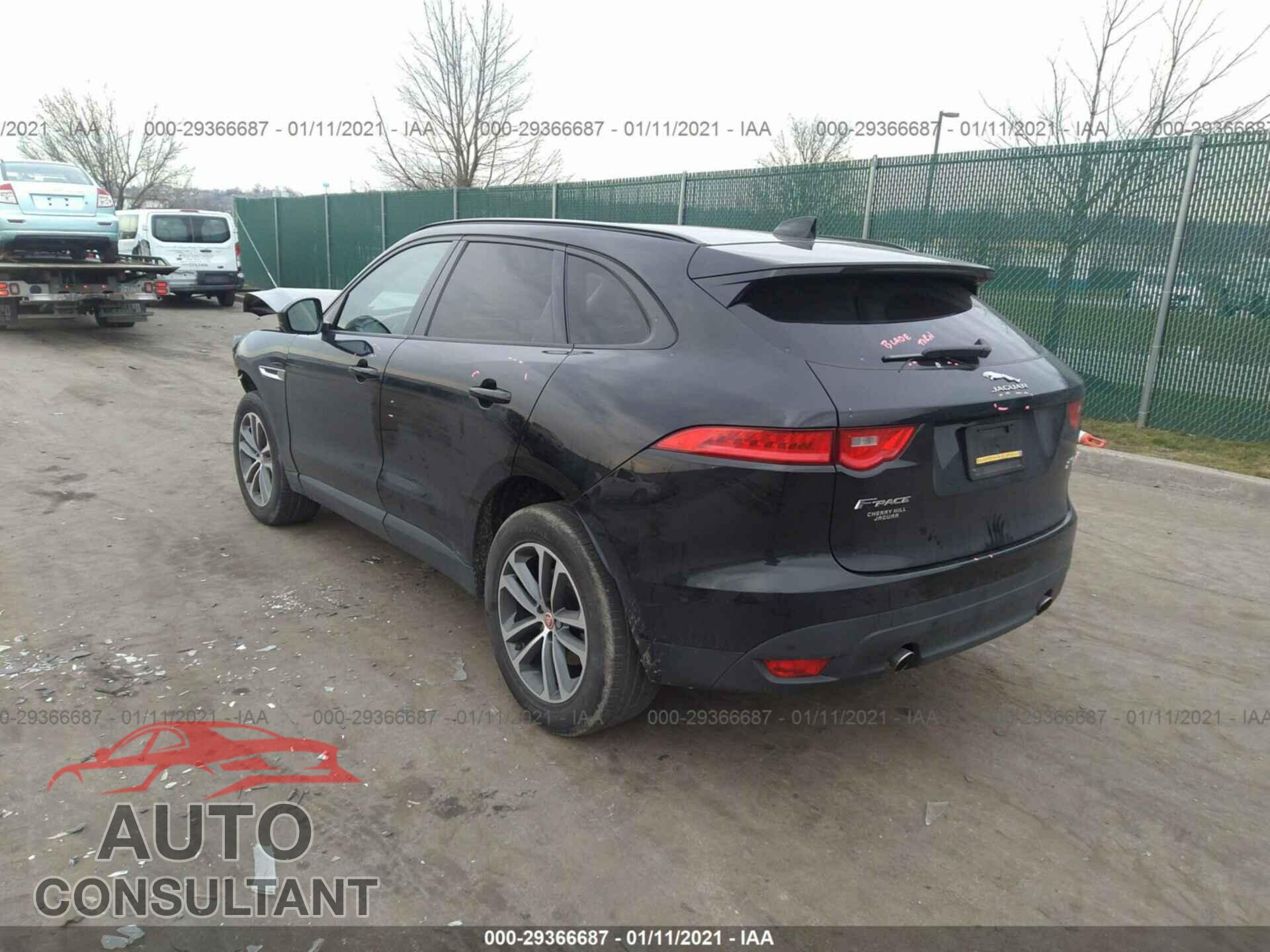 JAGUAR F-PACE 2018 - SADCJ2FX2JA273581