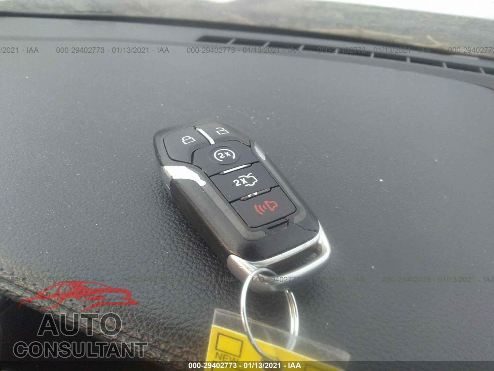 FORD MUSTANG 2017 - 1FA6P8TH1H5295216