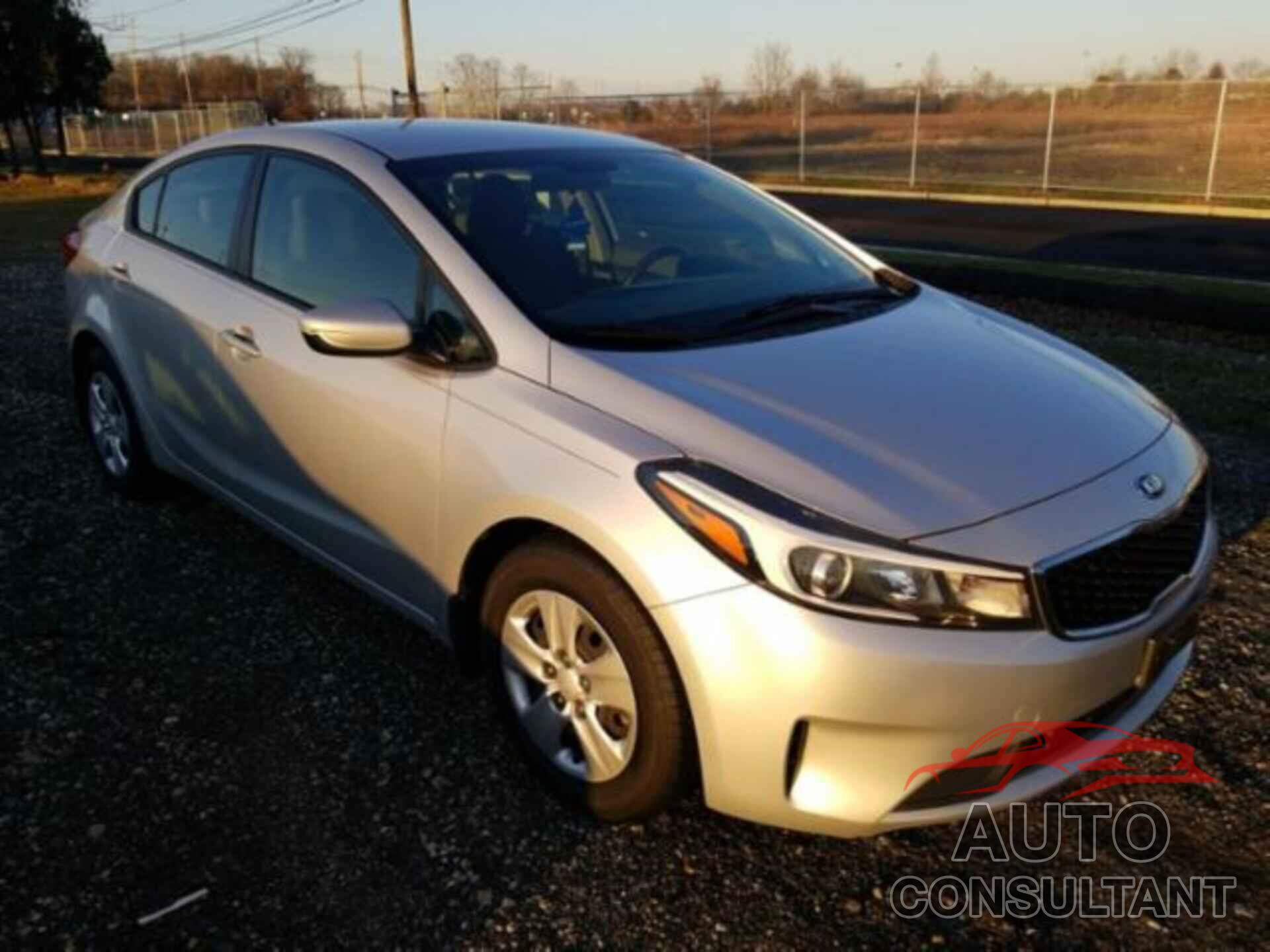 KIA FORTE 2017 - 3KPFK4A78HE032348