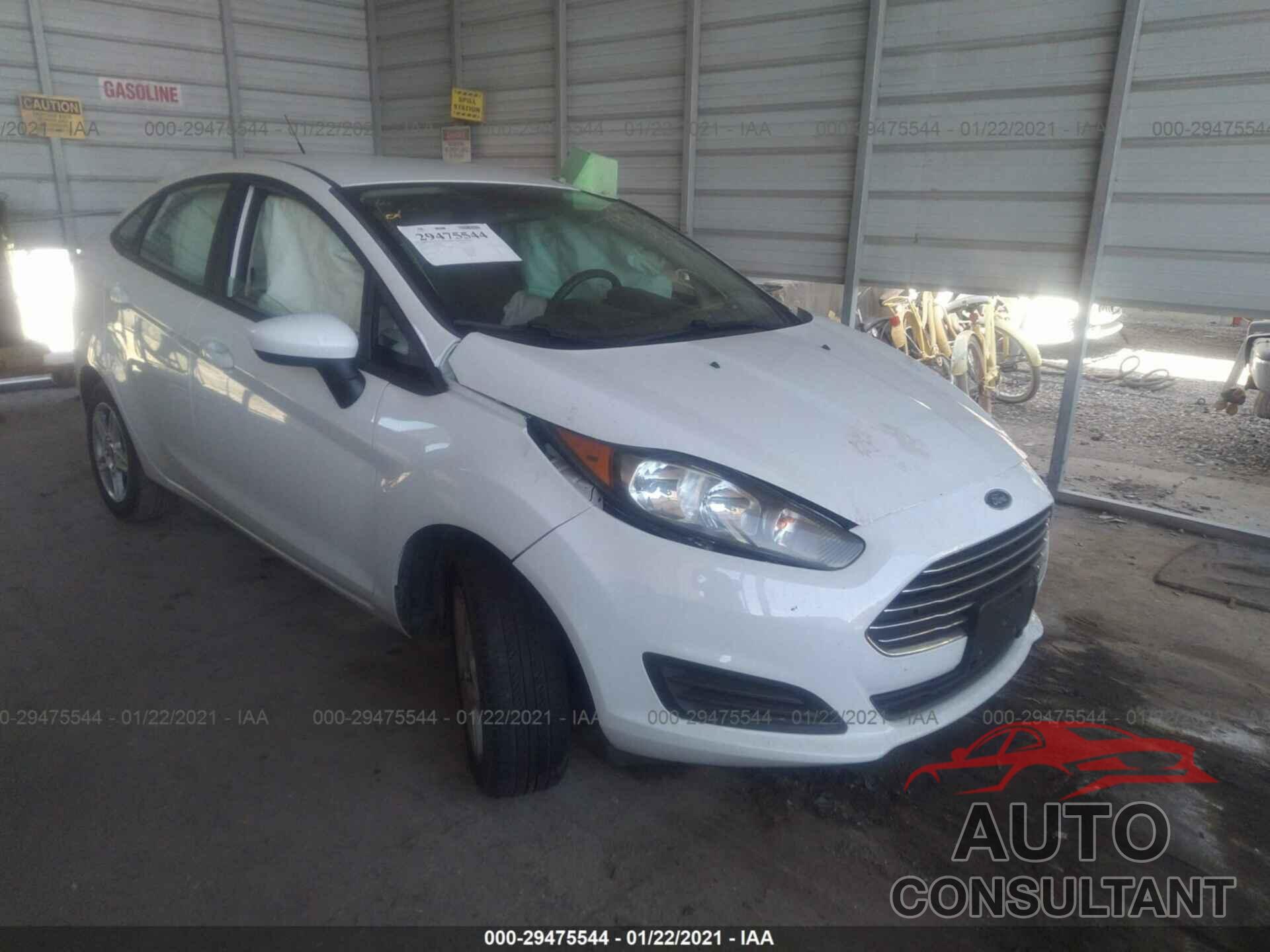 FORD FIESTA 2018 - 3FADP4BJ5JM118799