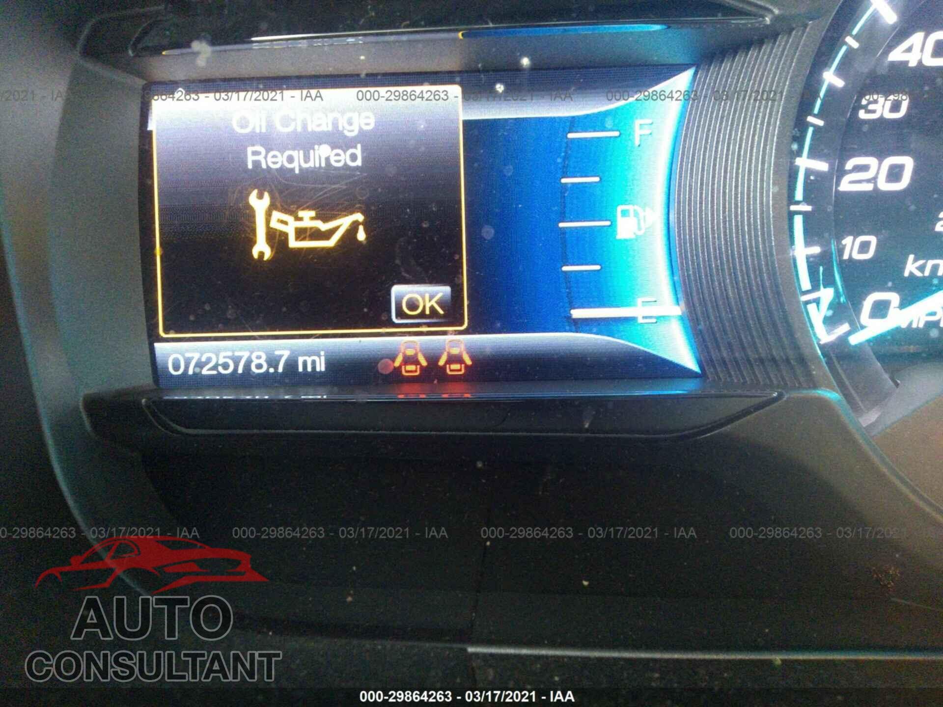 FORD TAURUS 2017 - 1FAHP2F86HG104136
