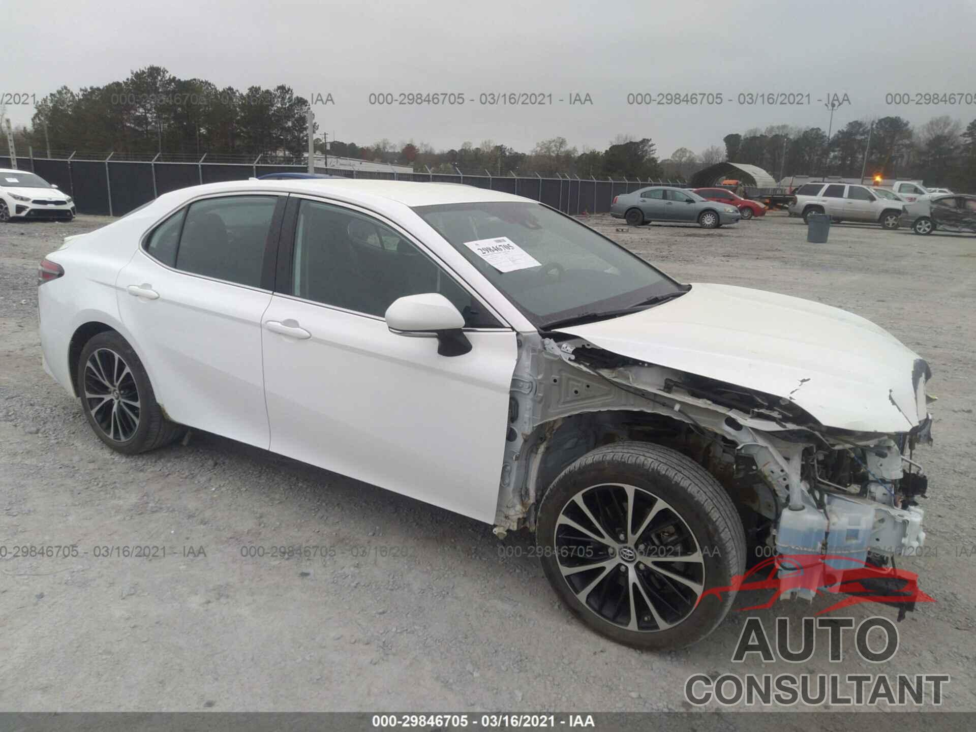 TOYOTA CAMRY 2019 - 4T1B11HK9KU807593