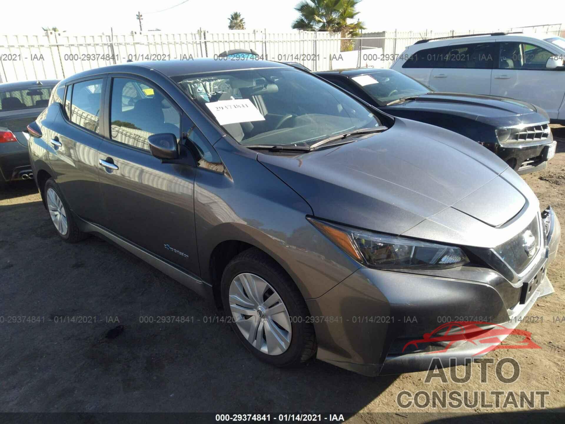 NISSAN LEAF 2018 - 1N4AZ1CP9JC302482
