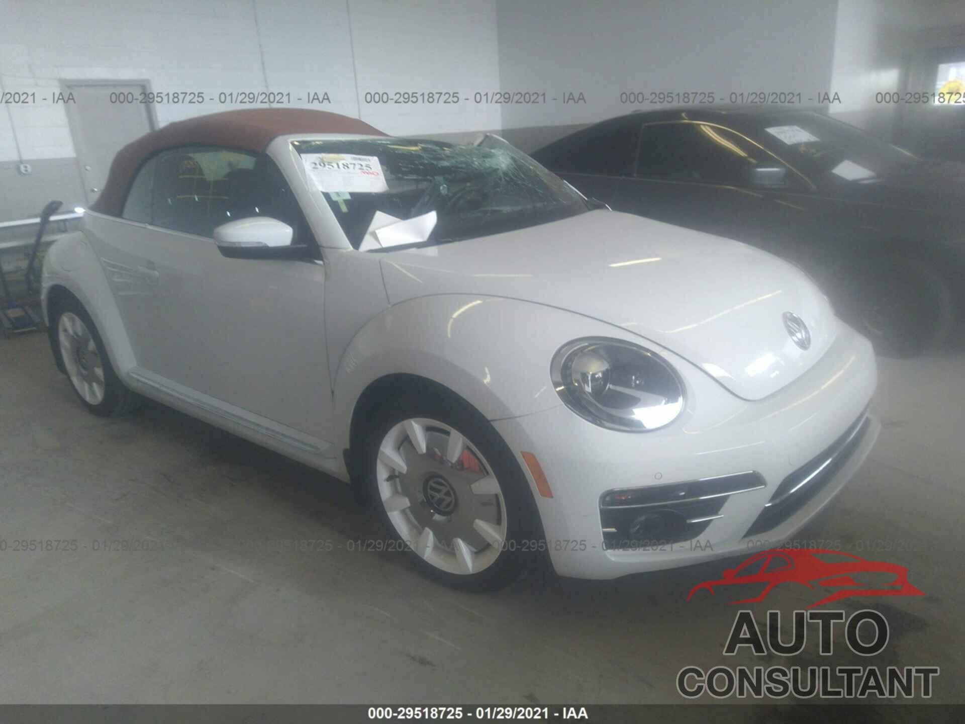 VOLKSWAGEN BEETLE CONVERTIBLE 2019 - 3VW5DAAT3KM504872