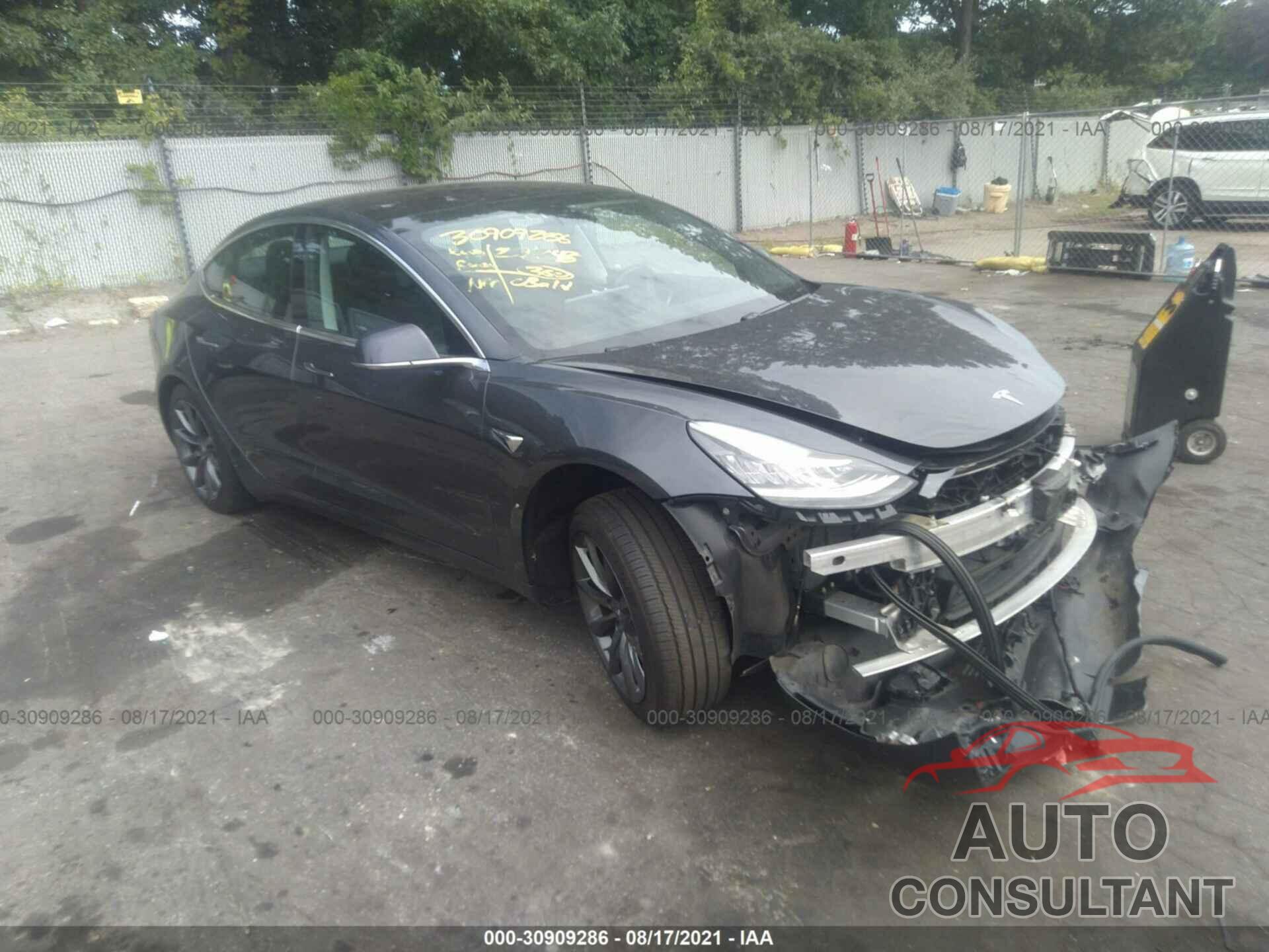 TESLA MODEL 3 2018 - 5YJ3E1EB3JF066091