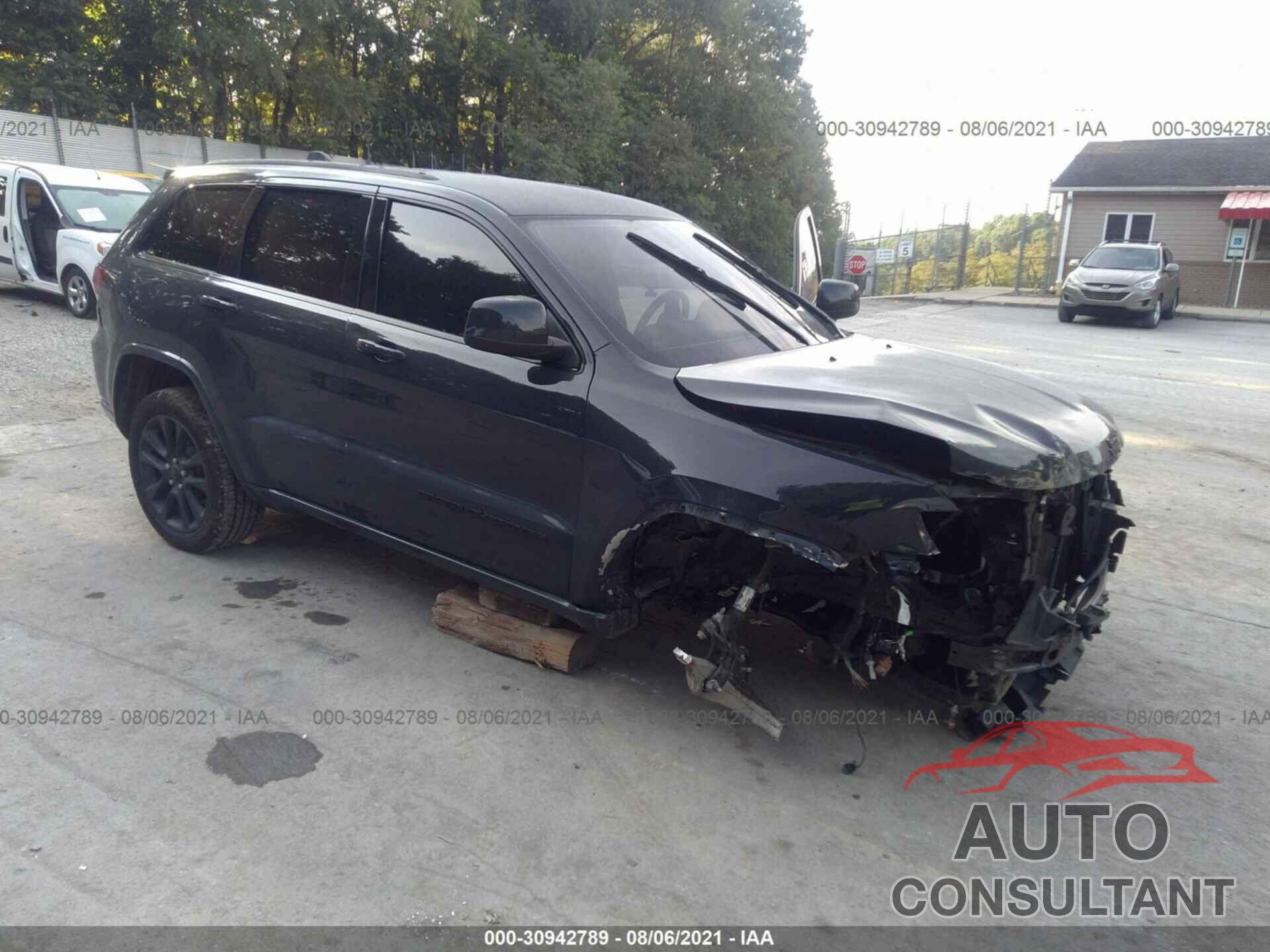 JEEP GRAND CHEROKEE 2018 - 1C4RJFAG5JC325598