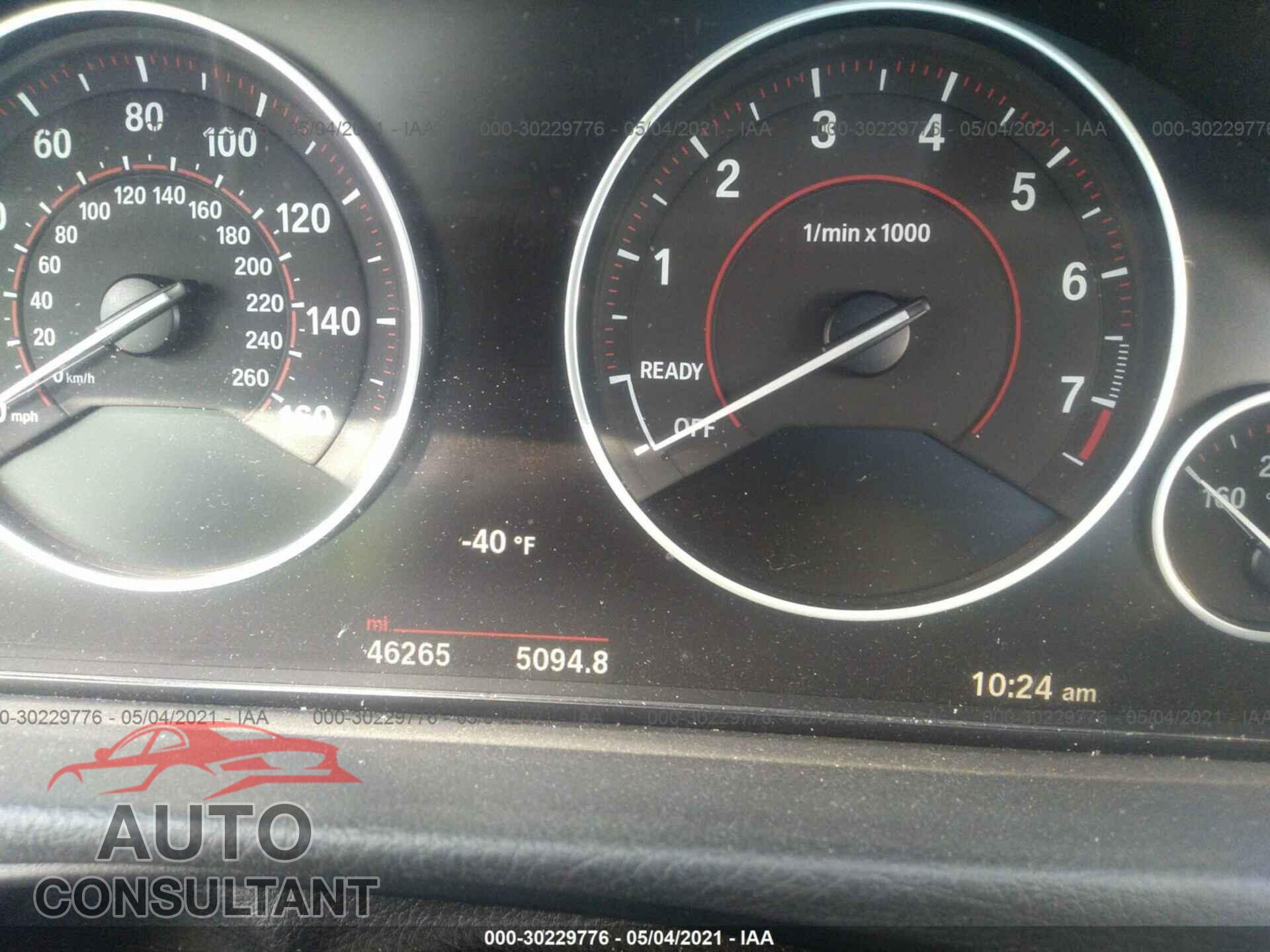 BMW 3 SERIES 2016 - WBA8E9G56GNT45036