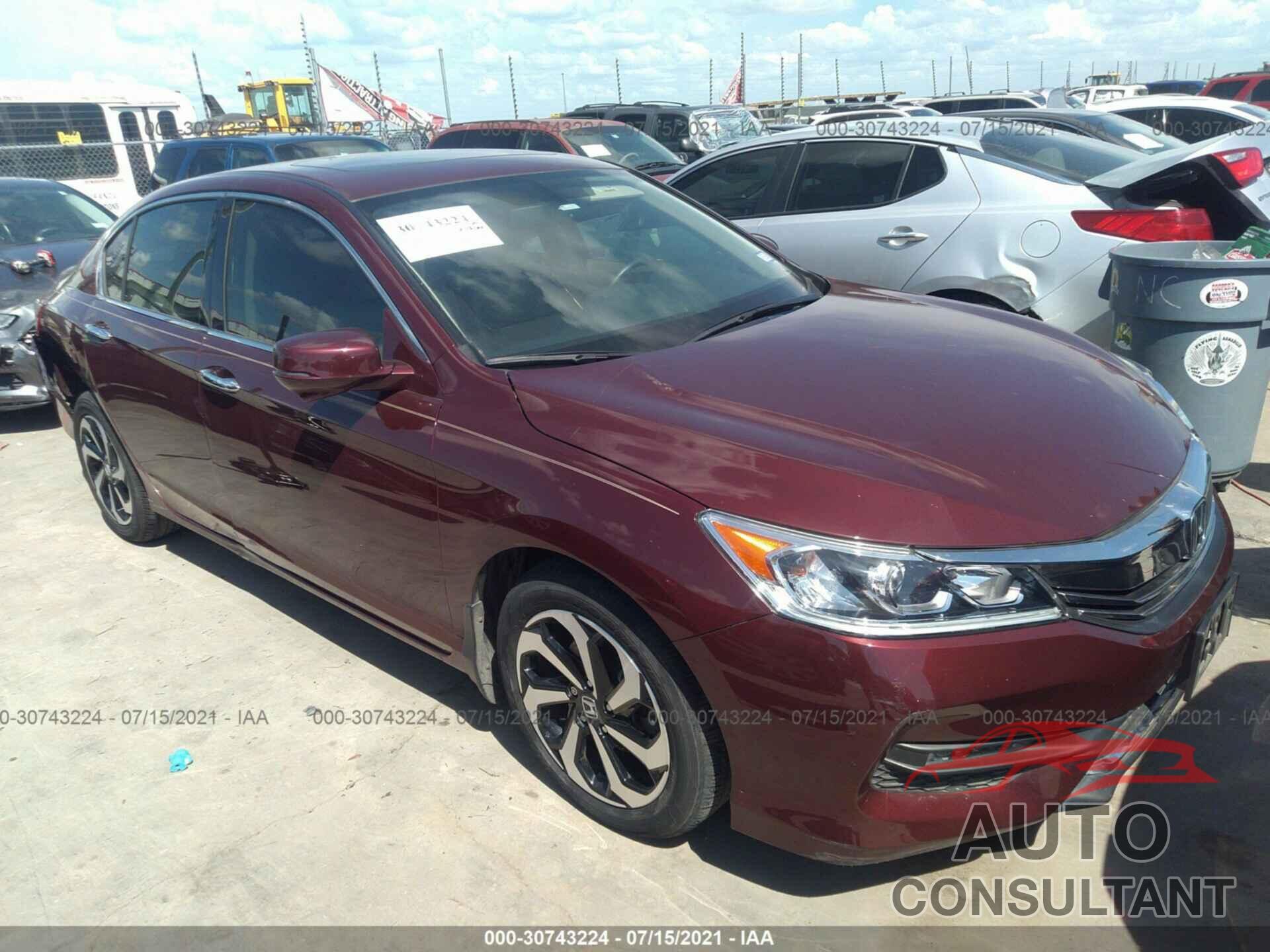HONDA ACCORD SEDAN 2017 - 1HGCR3F87HA041119