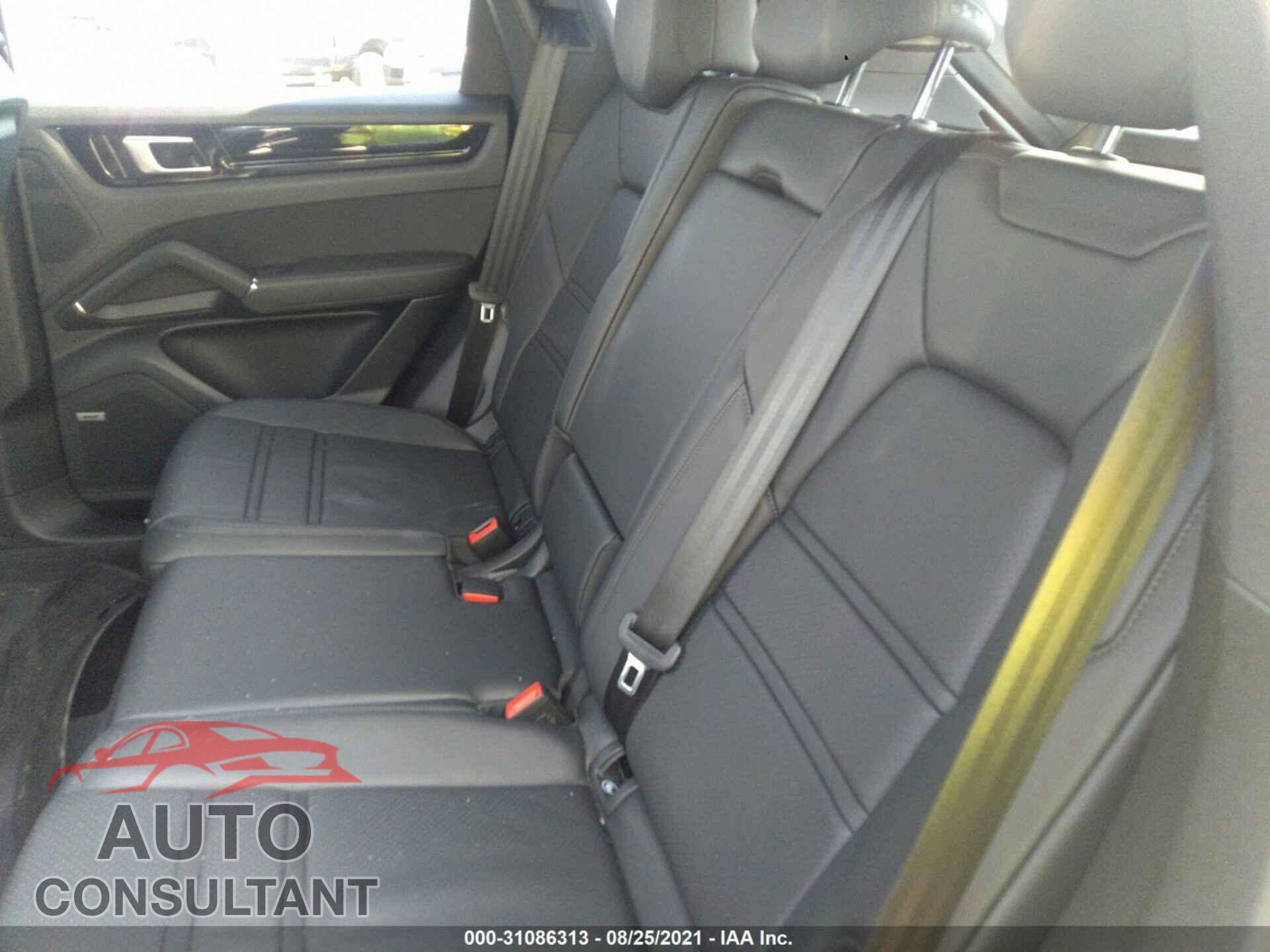 PORSCHE CAYENNE 2019 - WP1AA2AY0KDA14444
