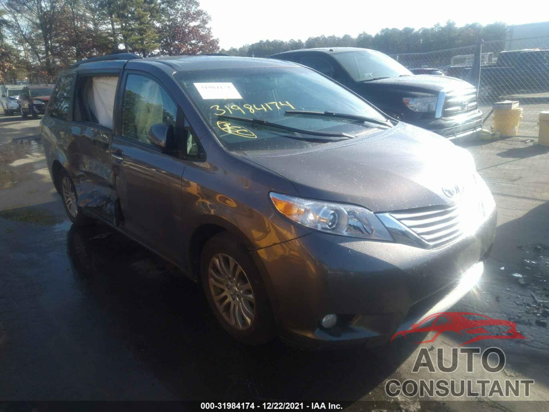 TOYOTA SIENNA 2017 - 5TDYZ3DCXHS864013