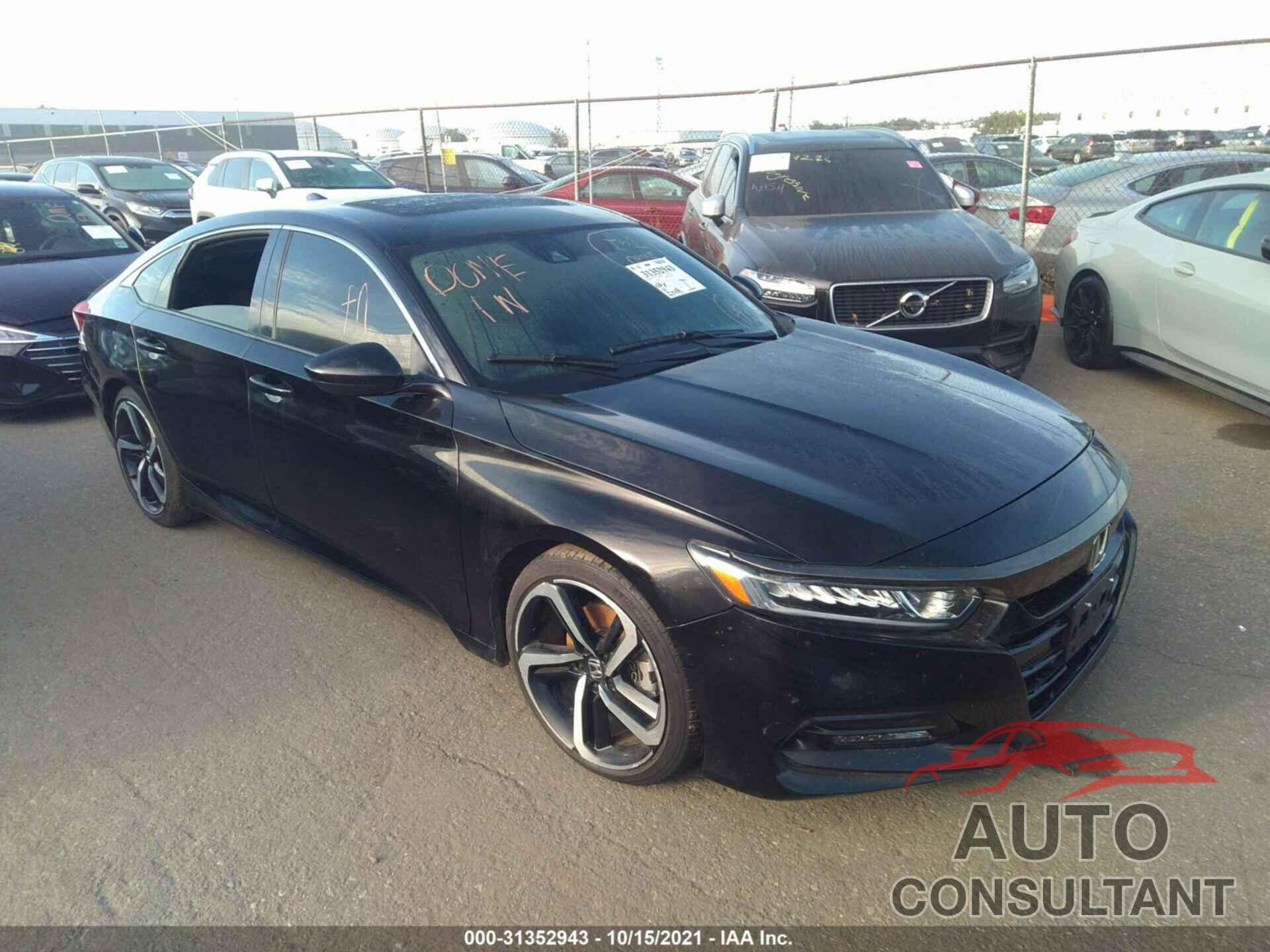 HONDA ACCORD SEDAN 2018 - 1HGCV2F33JA048102