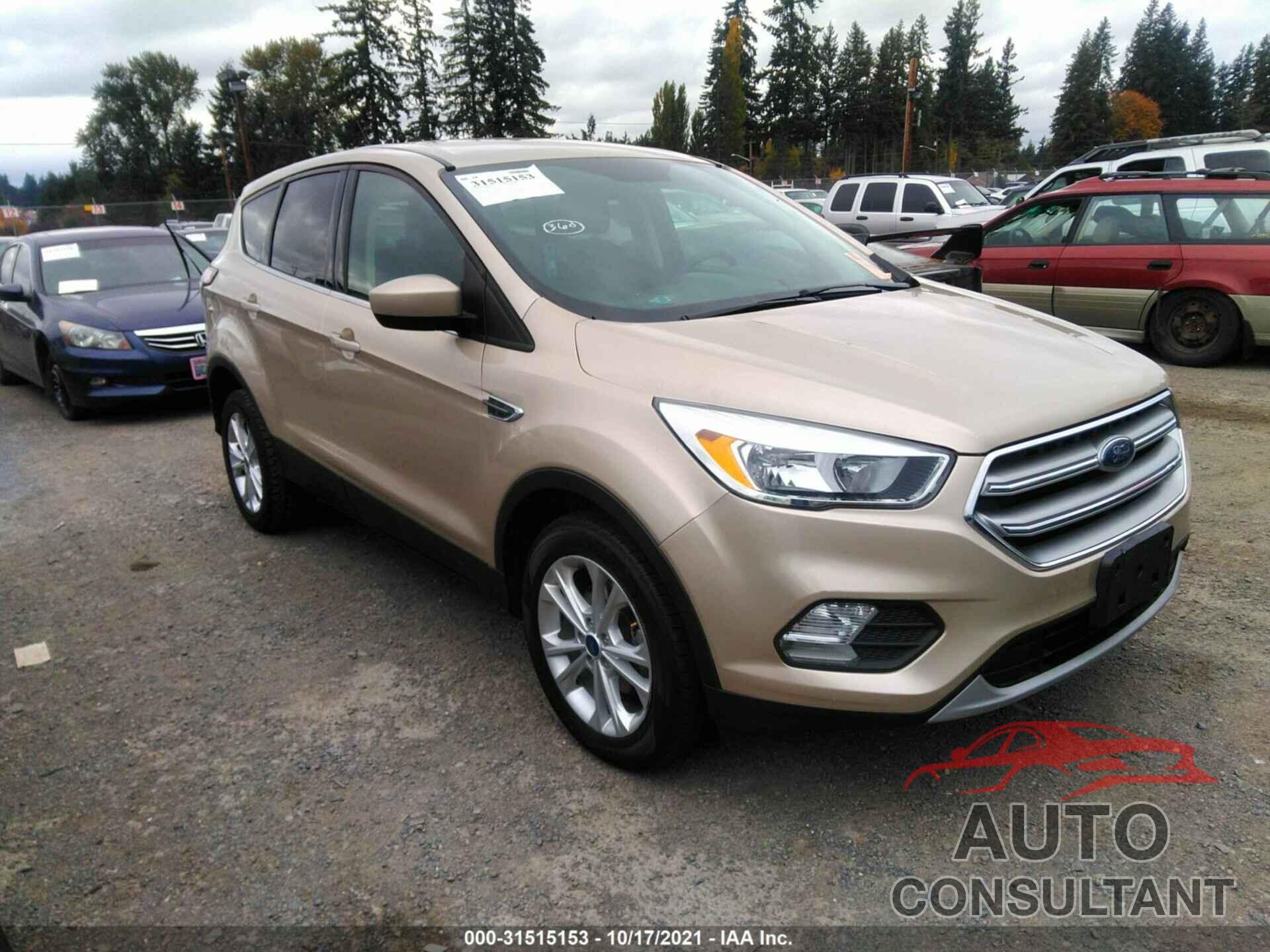 FORD ESCAPE 2017 - 1FMCU0GD0HUC55791