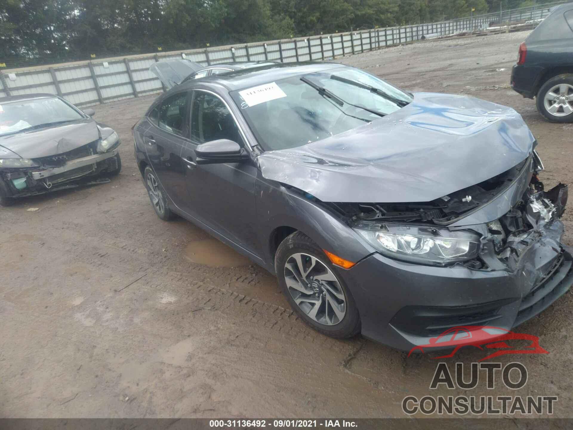 HONDA CIVIC SEDAN 2018 - 2HGFC2F76JH596618