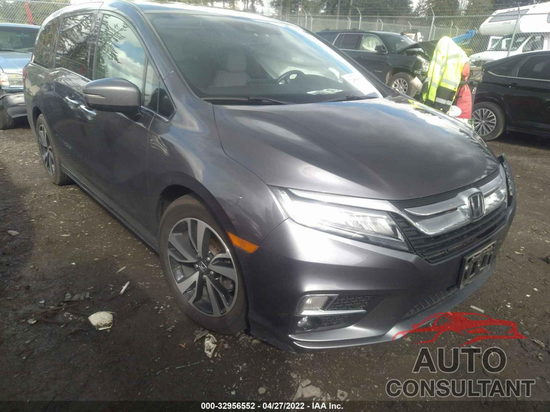 HONDA ODYSSEY 2018 - 5FNRL6H90JB044510