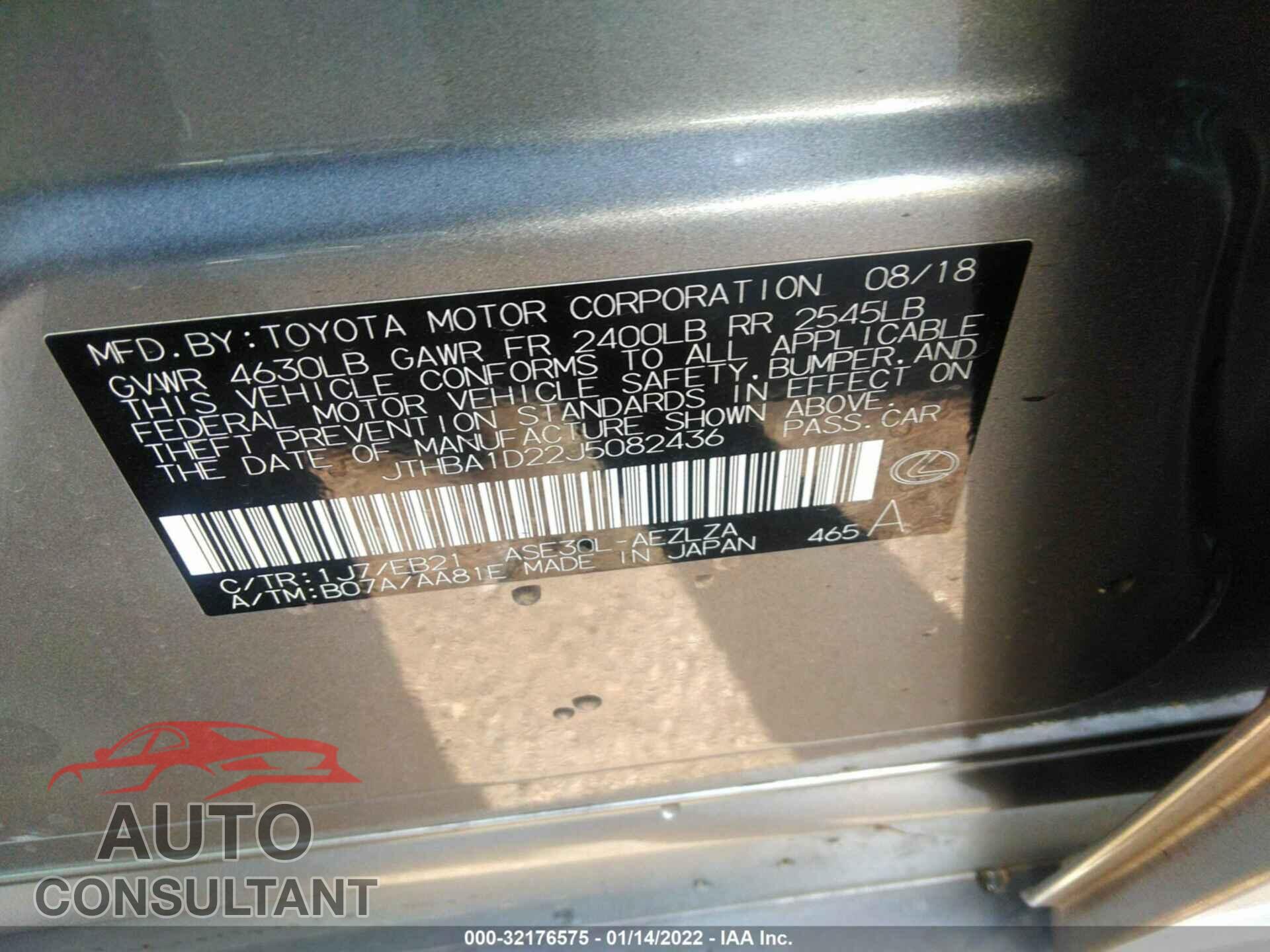 LEXUS IS 2018 - JTHBA1D22J5082436