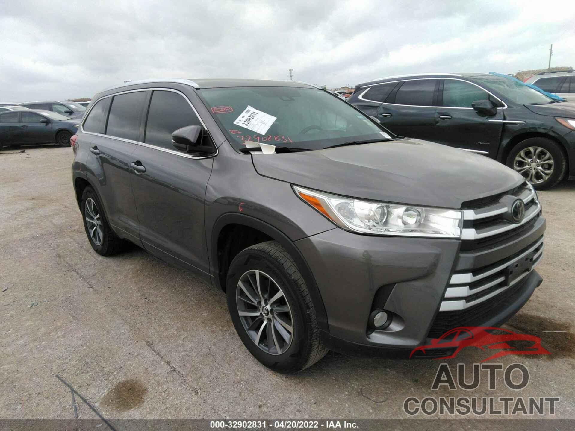 TOYOTA HIGHLANDER 2017 - 5TDKZRFH8HS525087