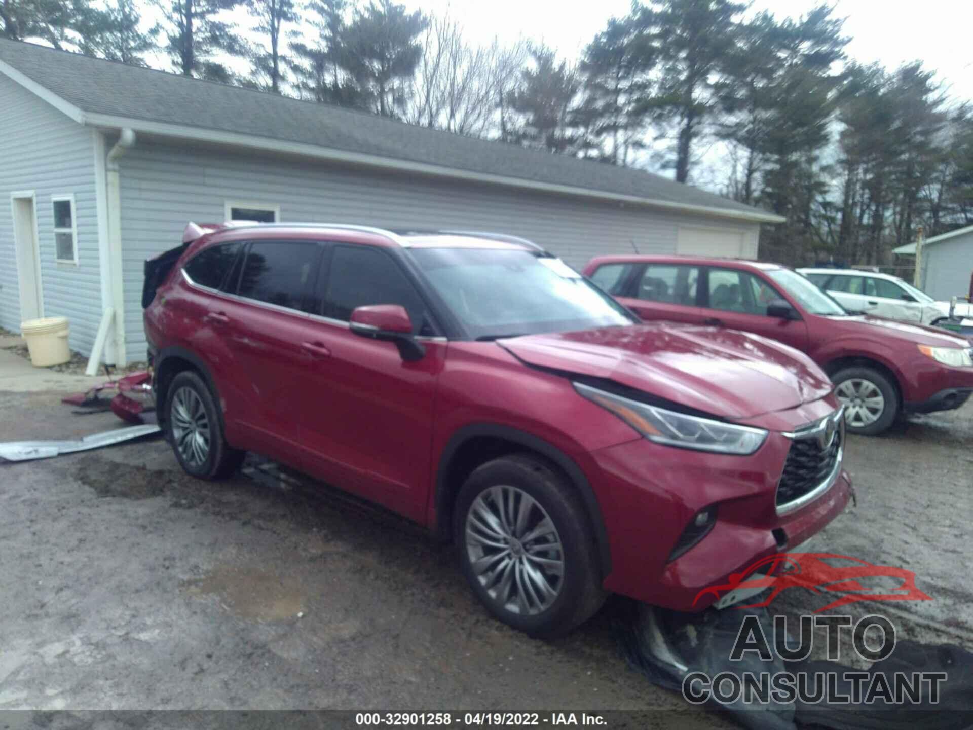 TOYOTA HIGHLANDER 2021 - 5TDFZRBH8MS143577