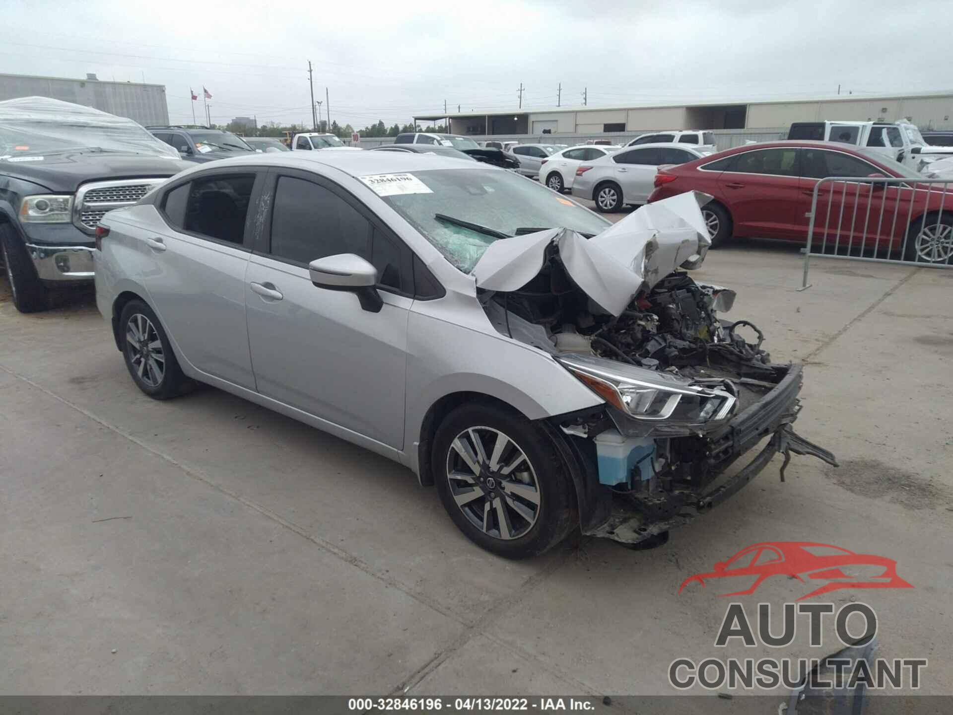 NISSAN VERSA 2020 - 3N1CN8EV5LL812132