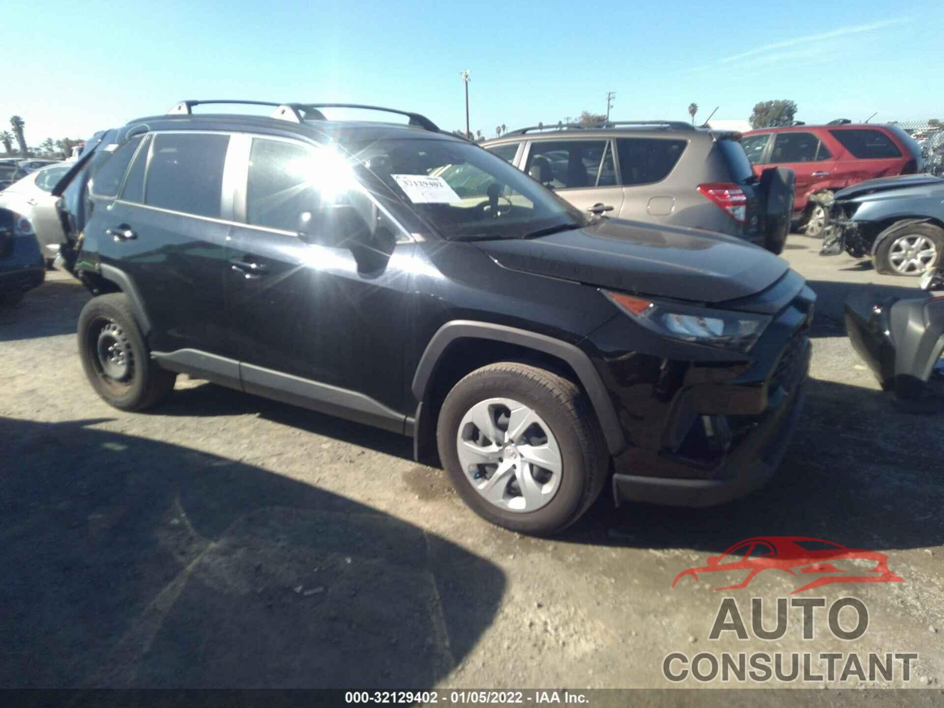 TOYOTA RAV4 2019 - JTMH1RFVXKJ011348