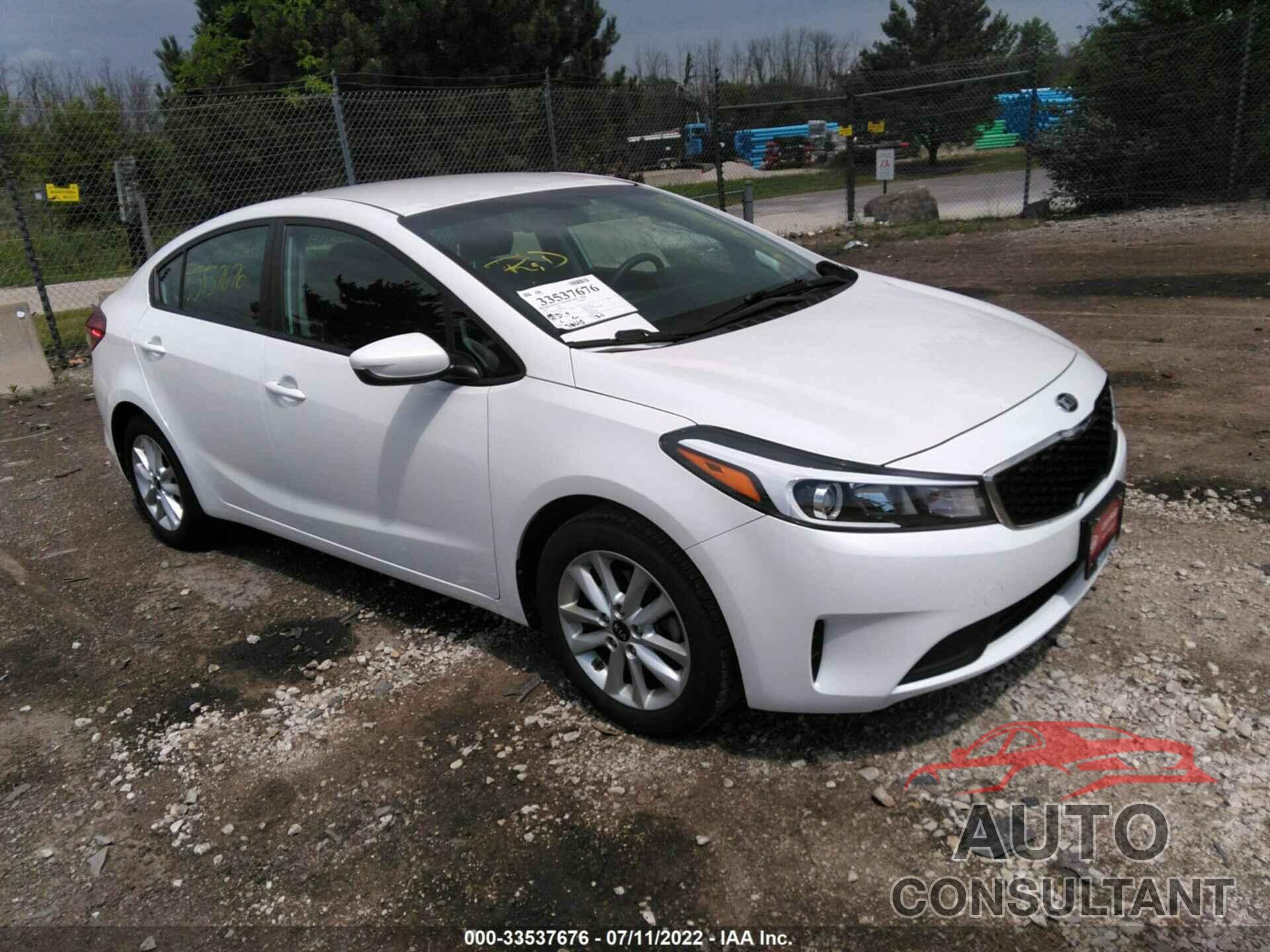 KIA FORTE 2017 - 3KPFL4A77HE009379