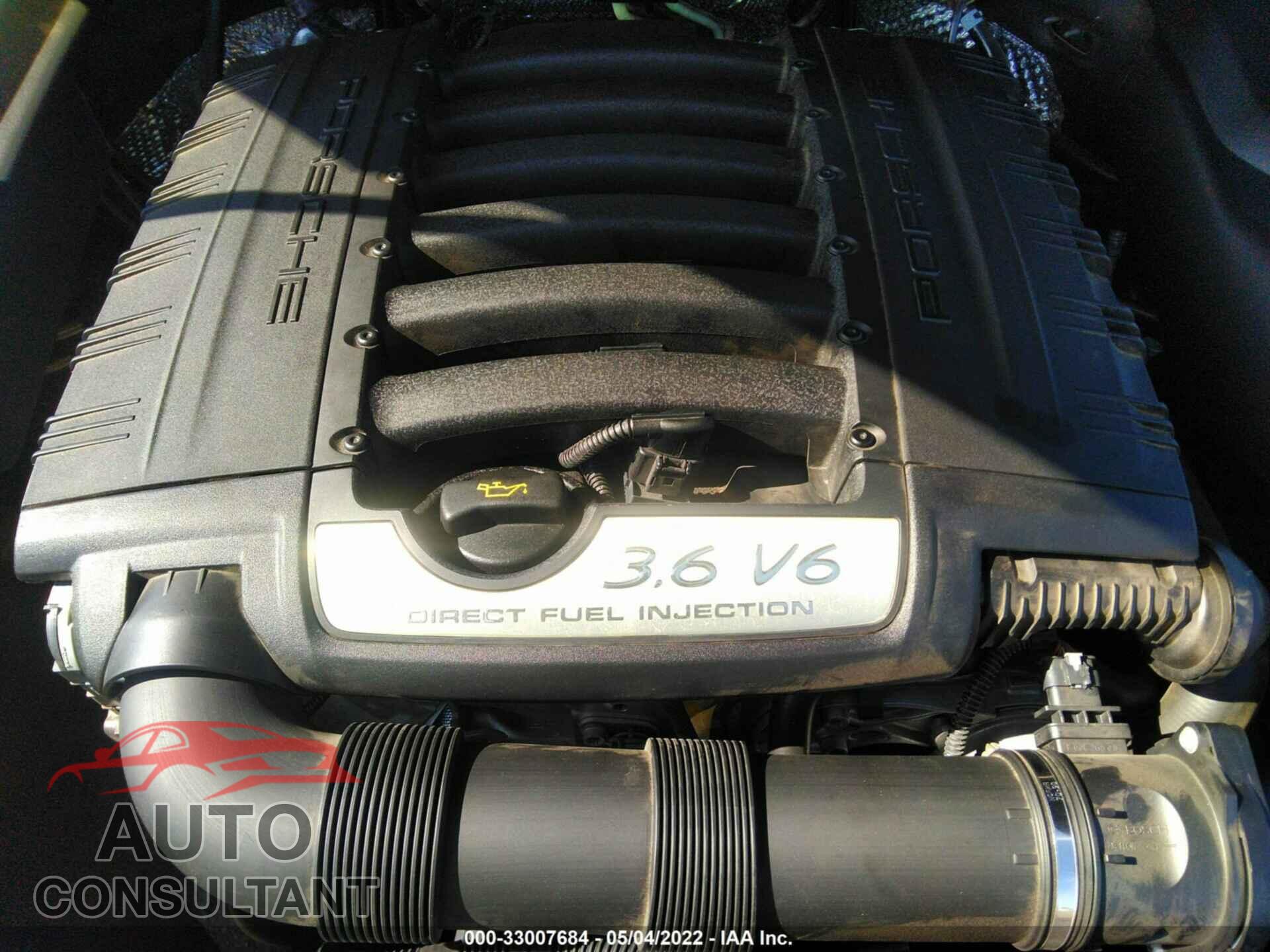 PORSCHE CAYENNE 2017 - WP1AA2A23HKA87520